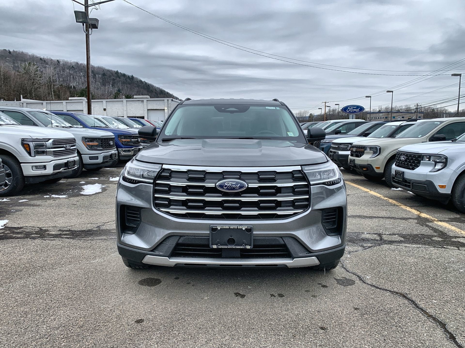 2026 Ford Explorer Active w/200A Pkg