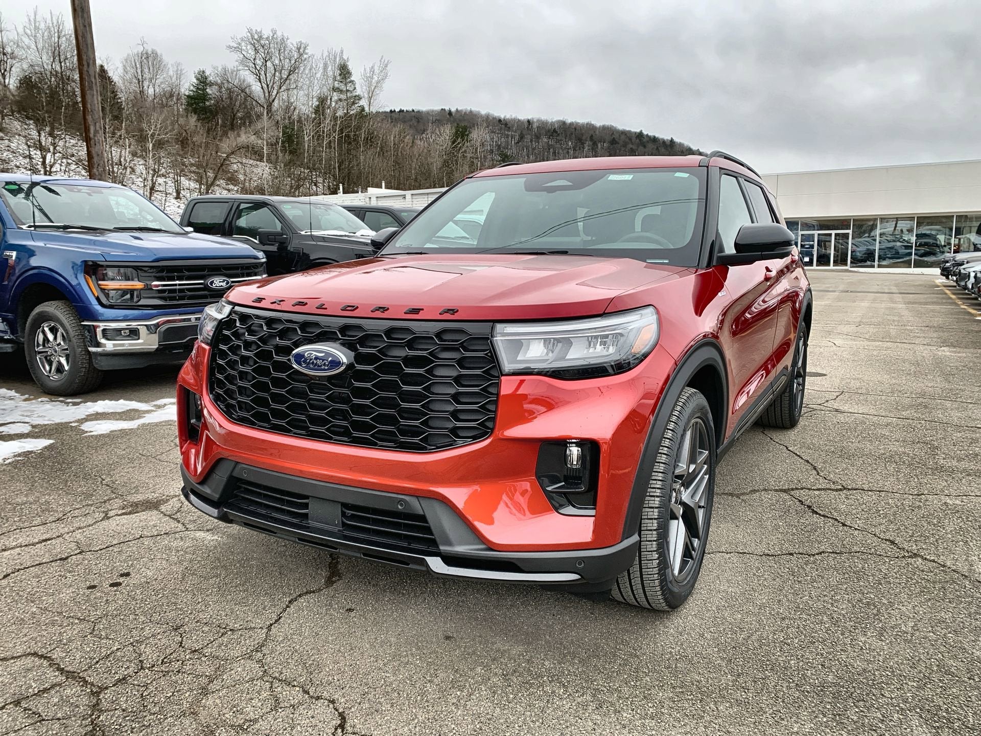 2026 Ford Explorer ST-Line