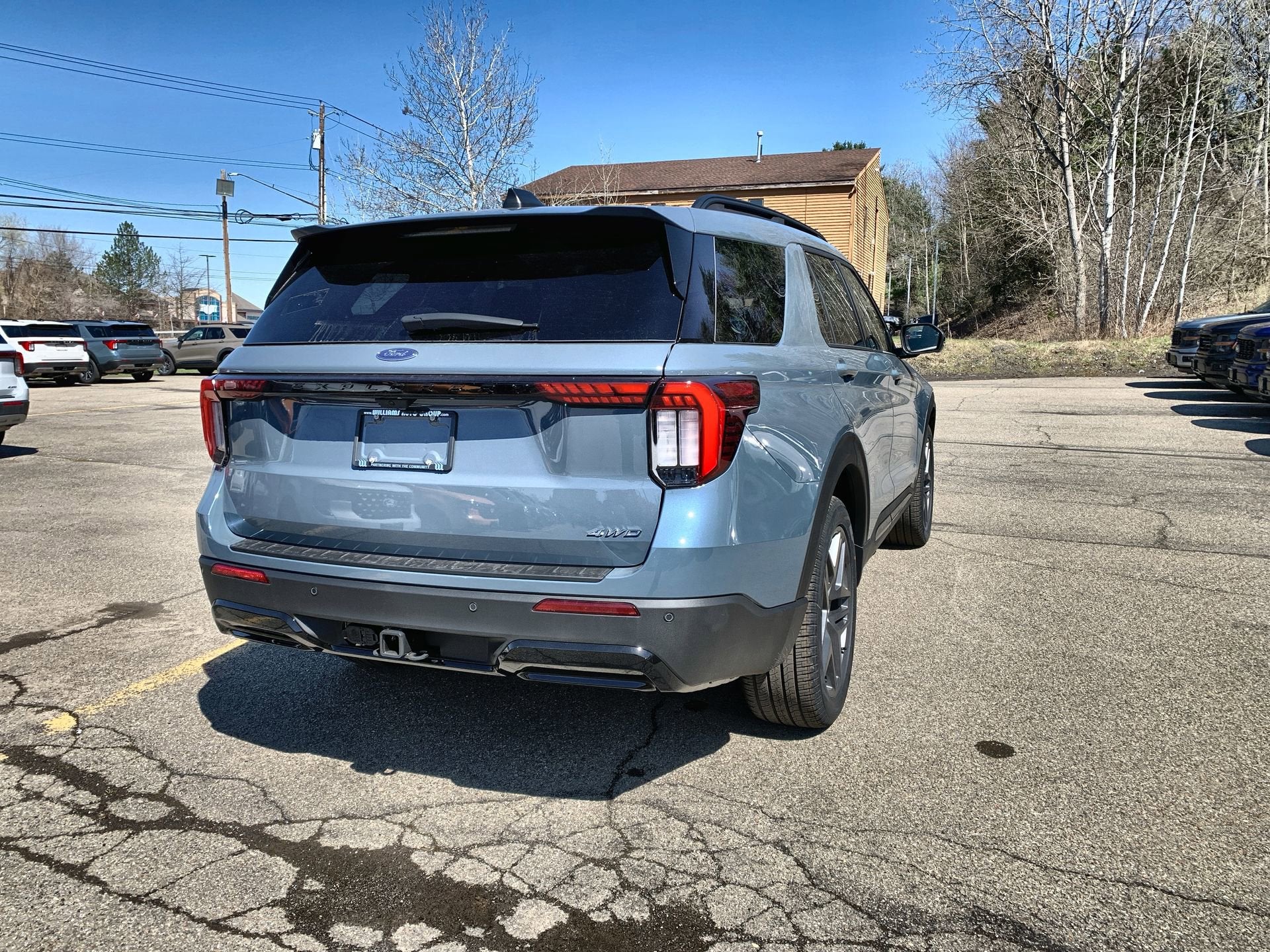 2026 Ford Explorer ST-Line