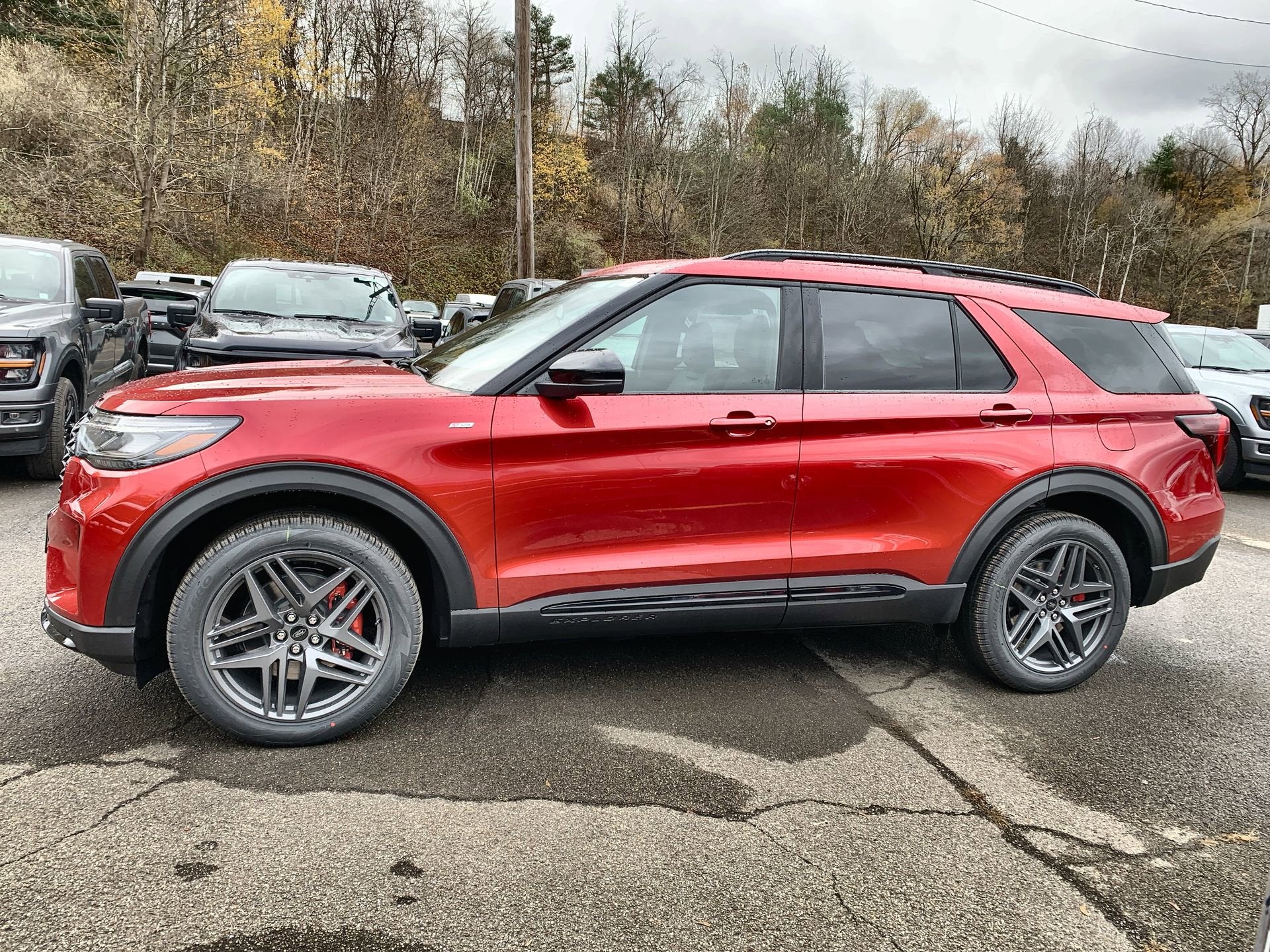 2026 Ford Explorer ST-Line