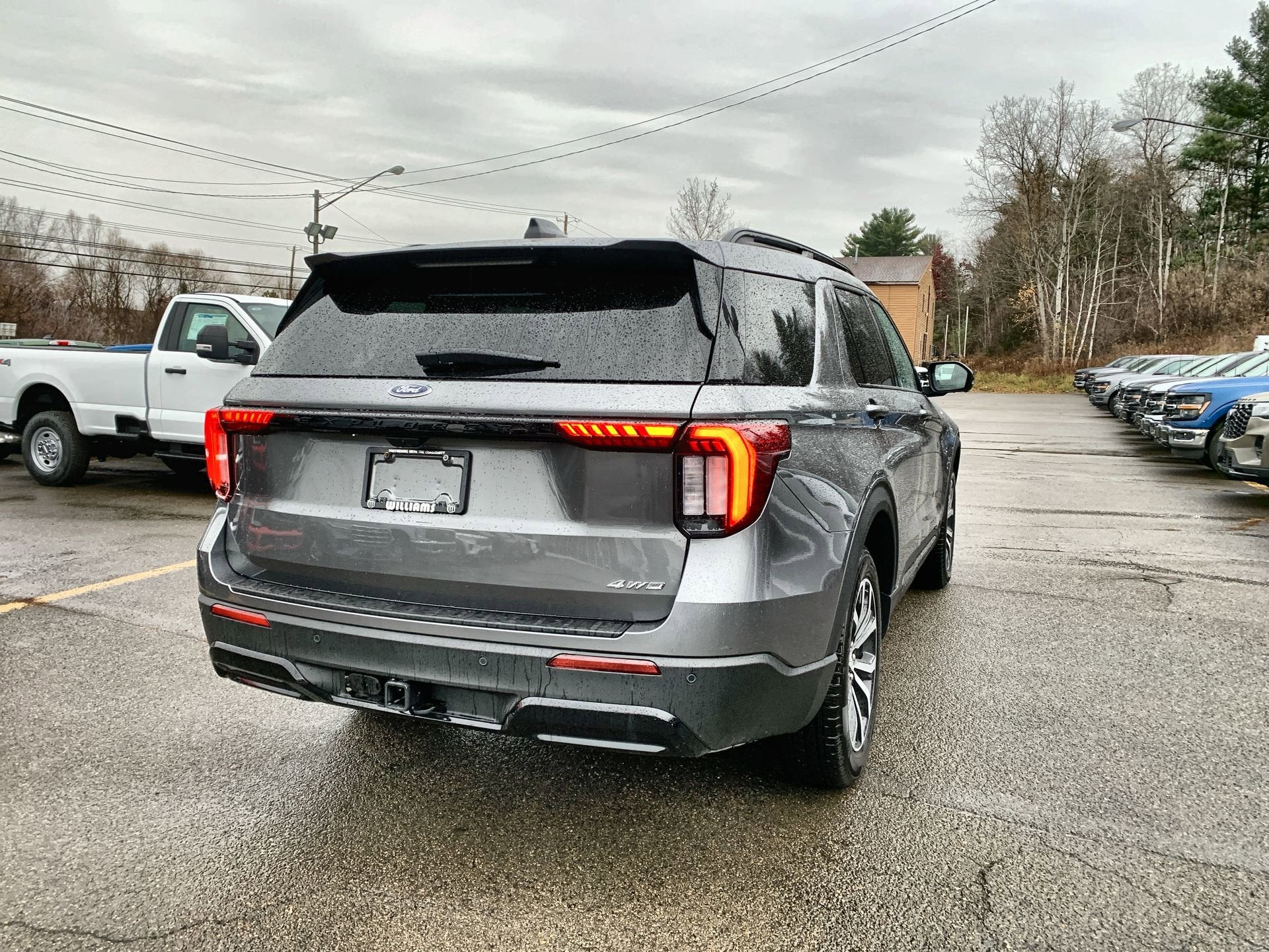 2026 Ford Explorer ST-Line