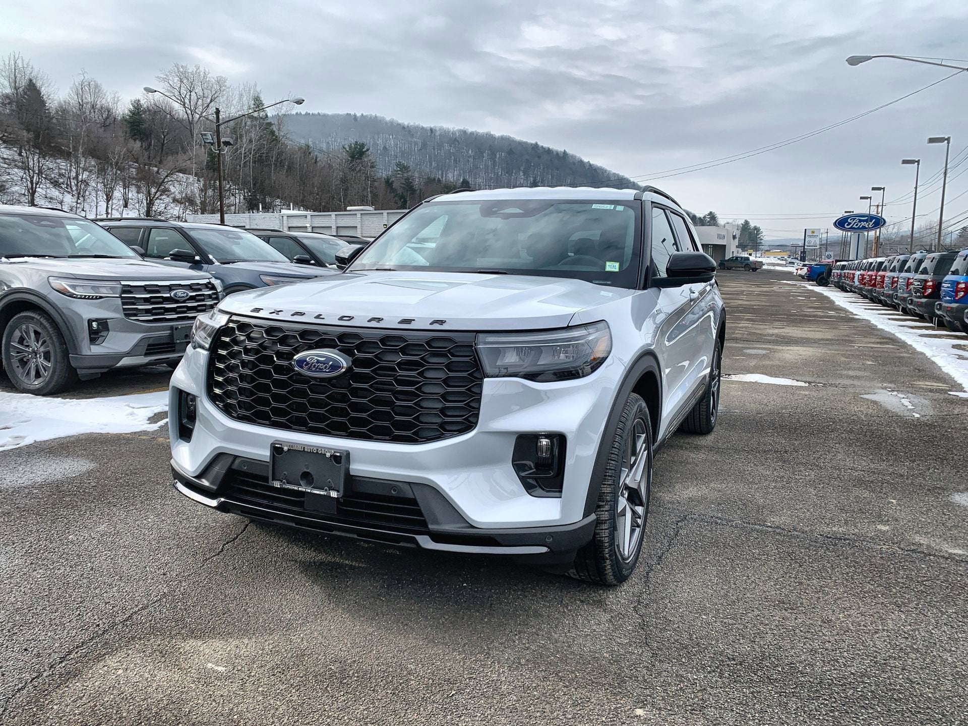 2026 Ford Explorer ST-Line