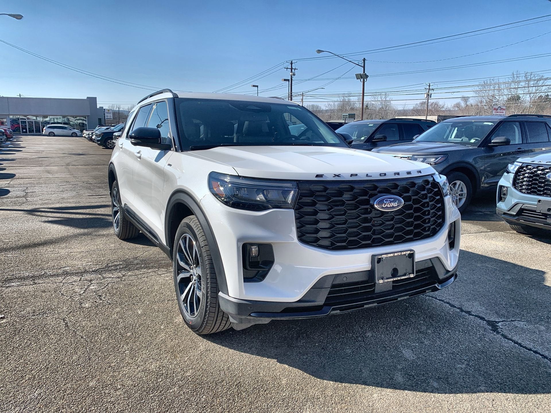 2026 Ford Explorer ST-Line