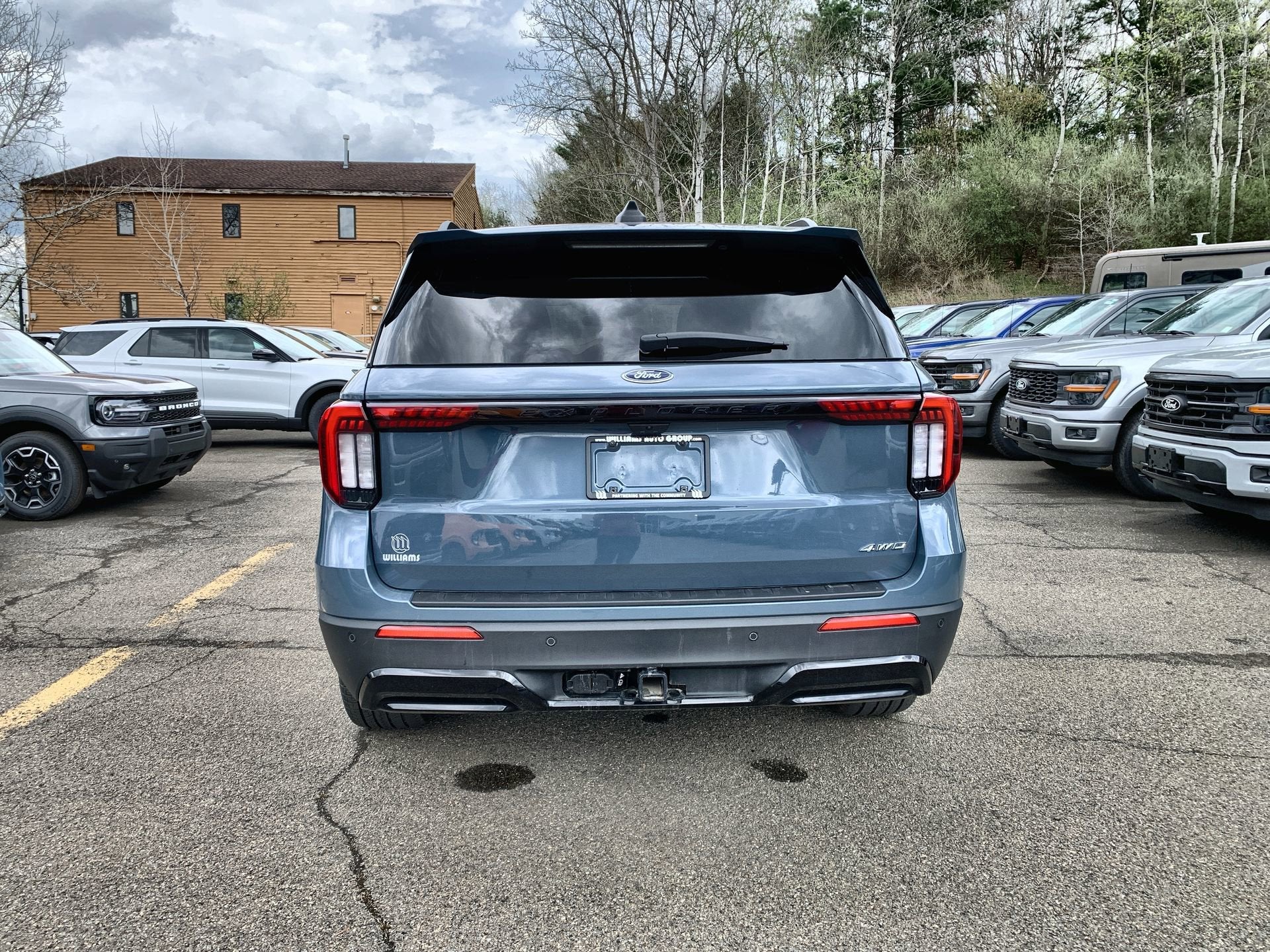 2026 Ford Explorer ST-Line
