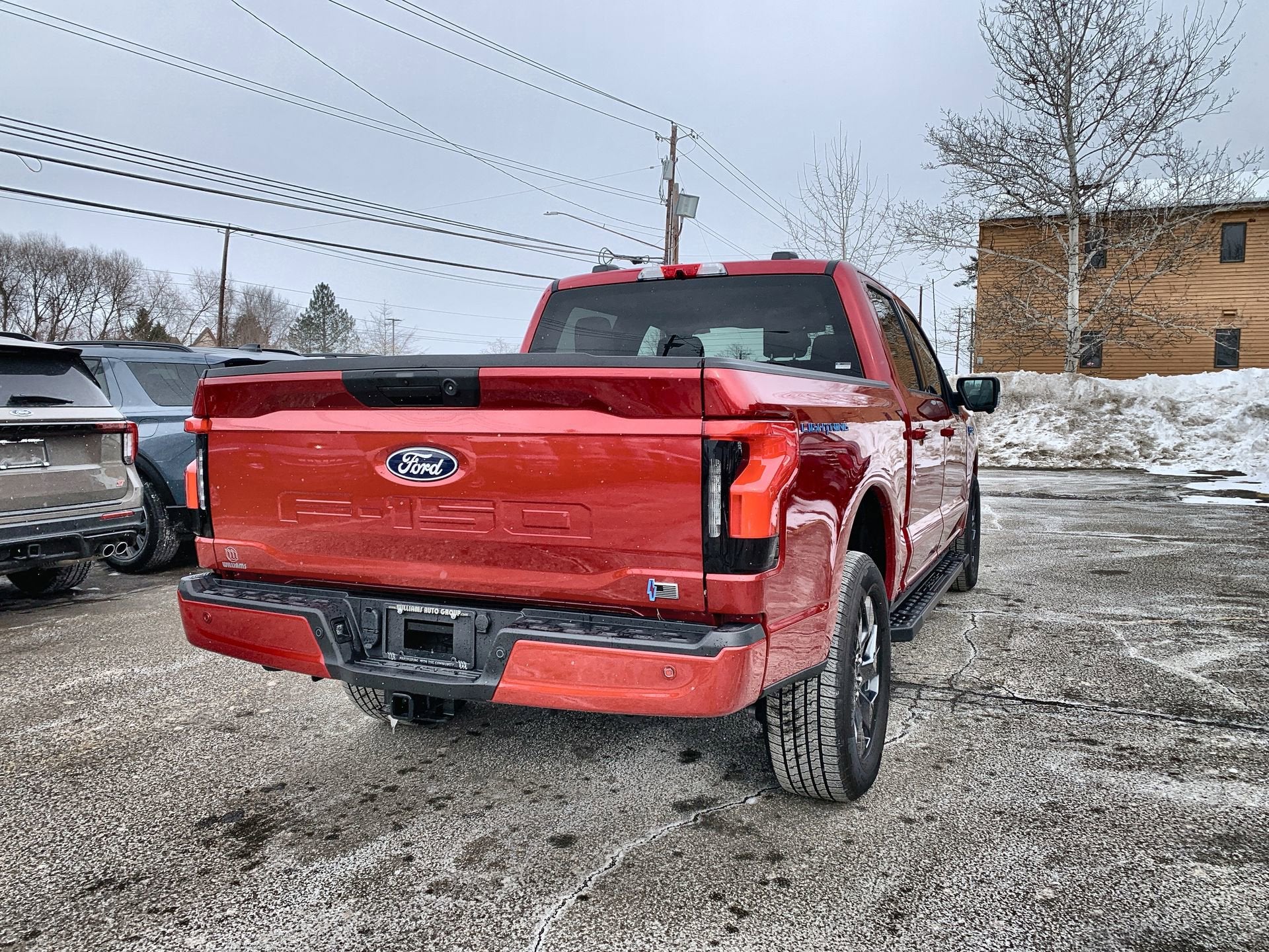 2025 Ford F-150 Lightning Flash