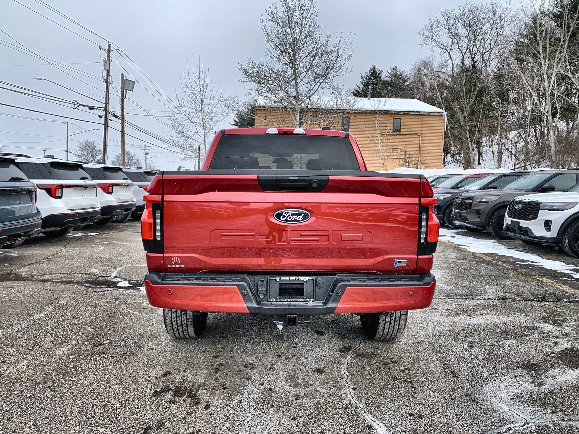 2025 Ford F-150 Lightning Flash