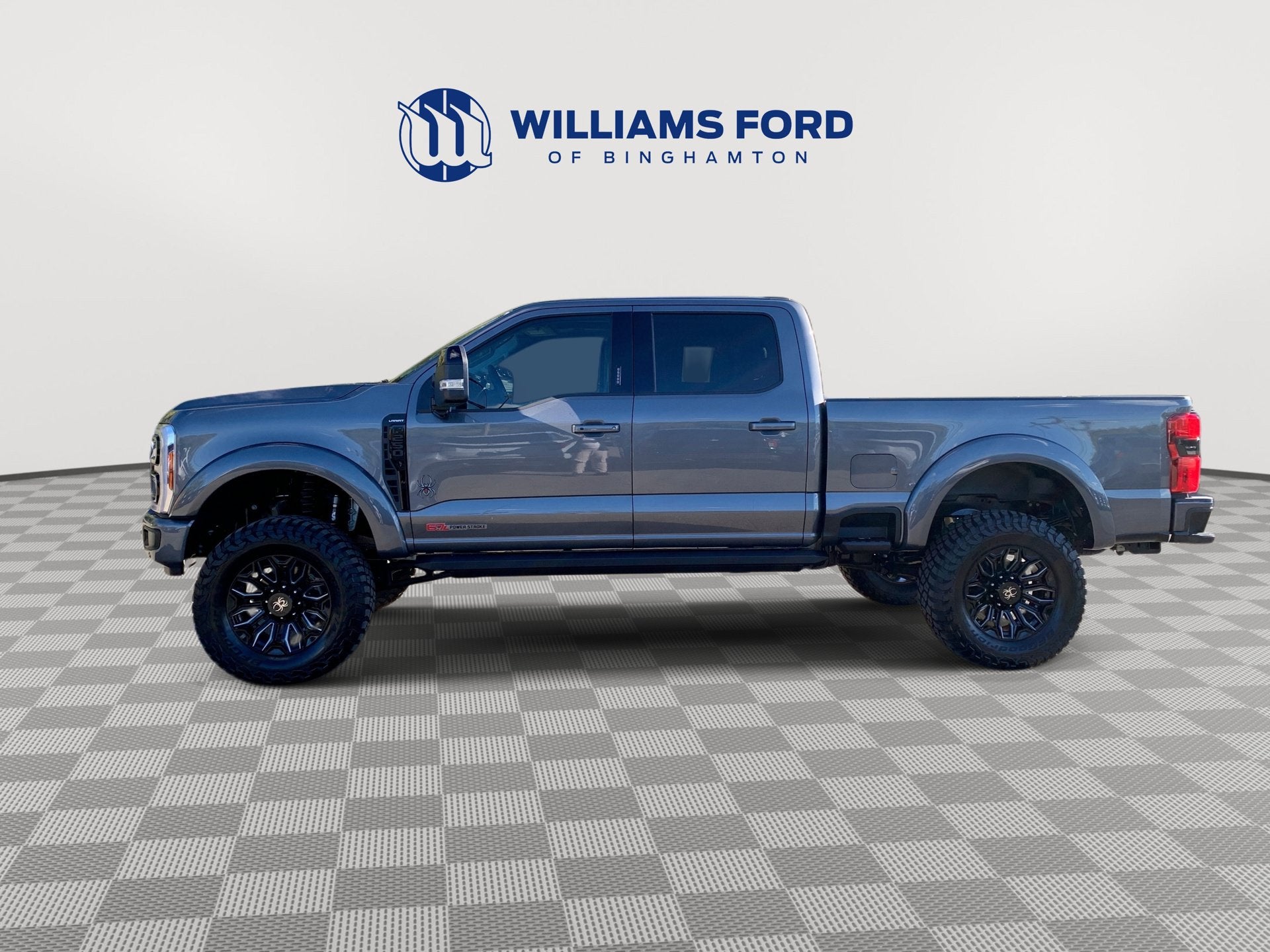 2027 Ford Super Duty F-250 SRW F-250® Lariat®