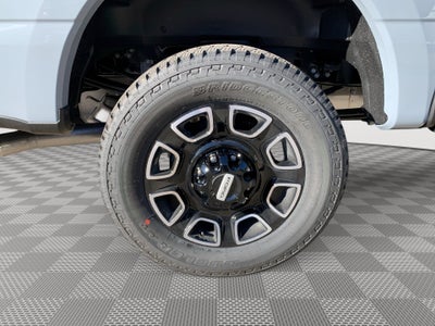 2027 Ford Super Duty F-250 SRW Platinum