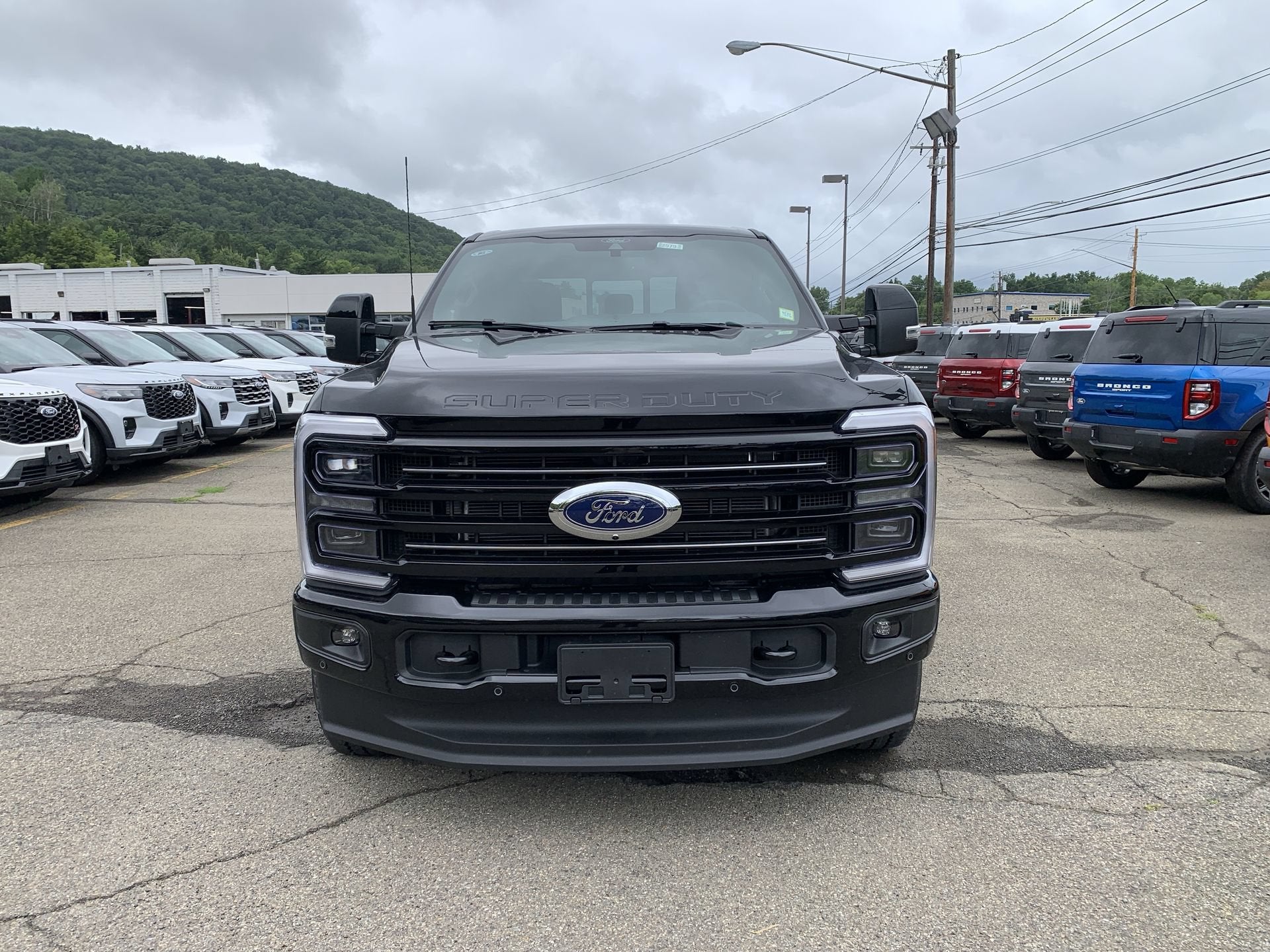 2026 Ford Super Duty F-250 SRW F-250® Platinum®