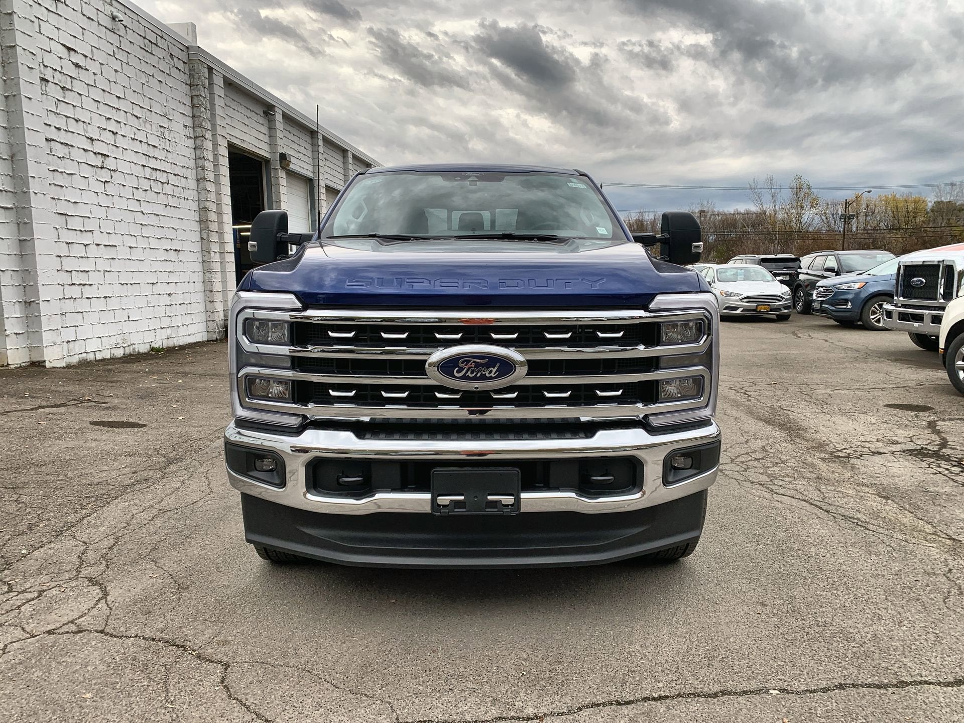 2026 Ford Super Duty F-350 SRW XLT