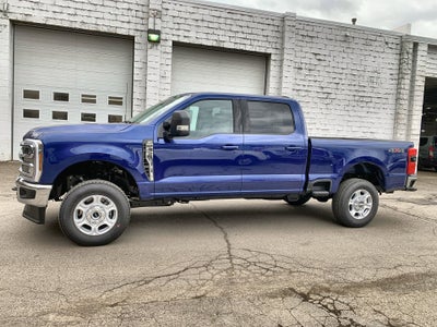 2026 Ford Super Duty F-350 SRW XLT