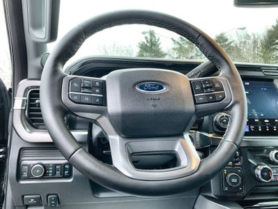 2026 Ford Super Duty F-350 SRW LARIAT