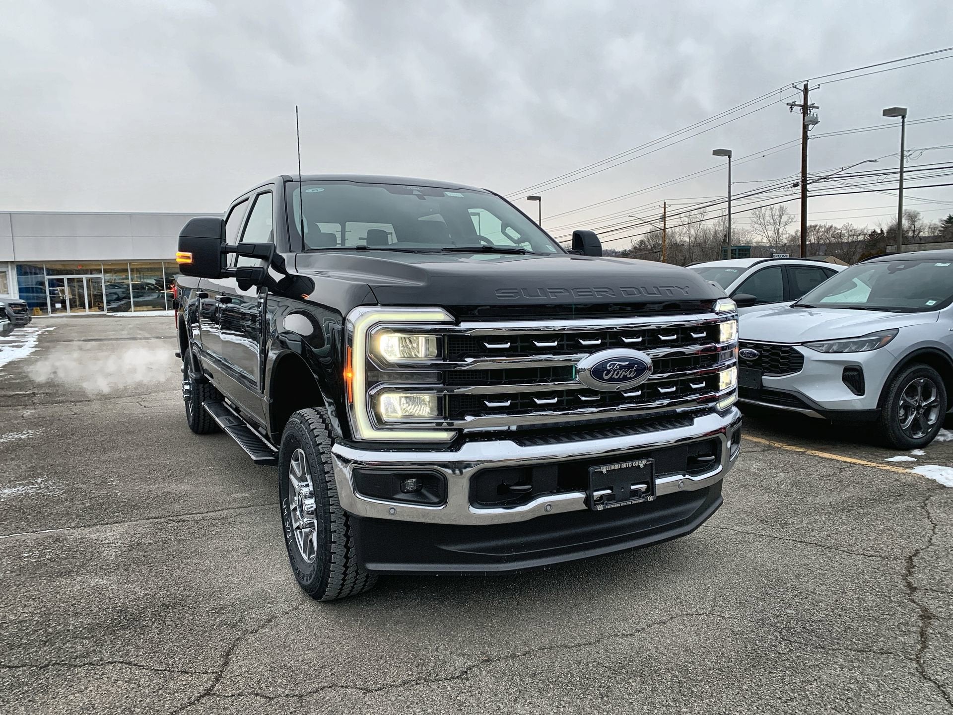2026 Ford Super Duty F-350 SRW LARIAT
