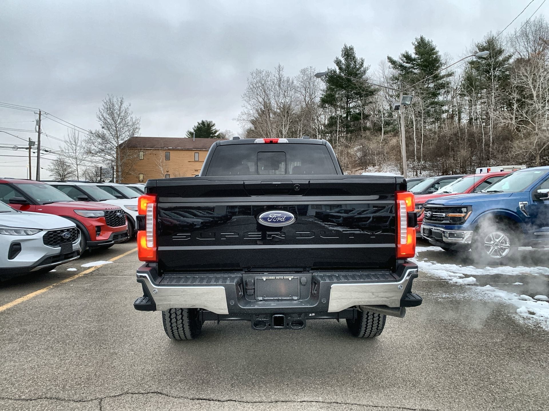 2026 Ford Super Duty F-350 SRW LARIAT