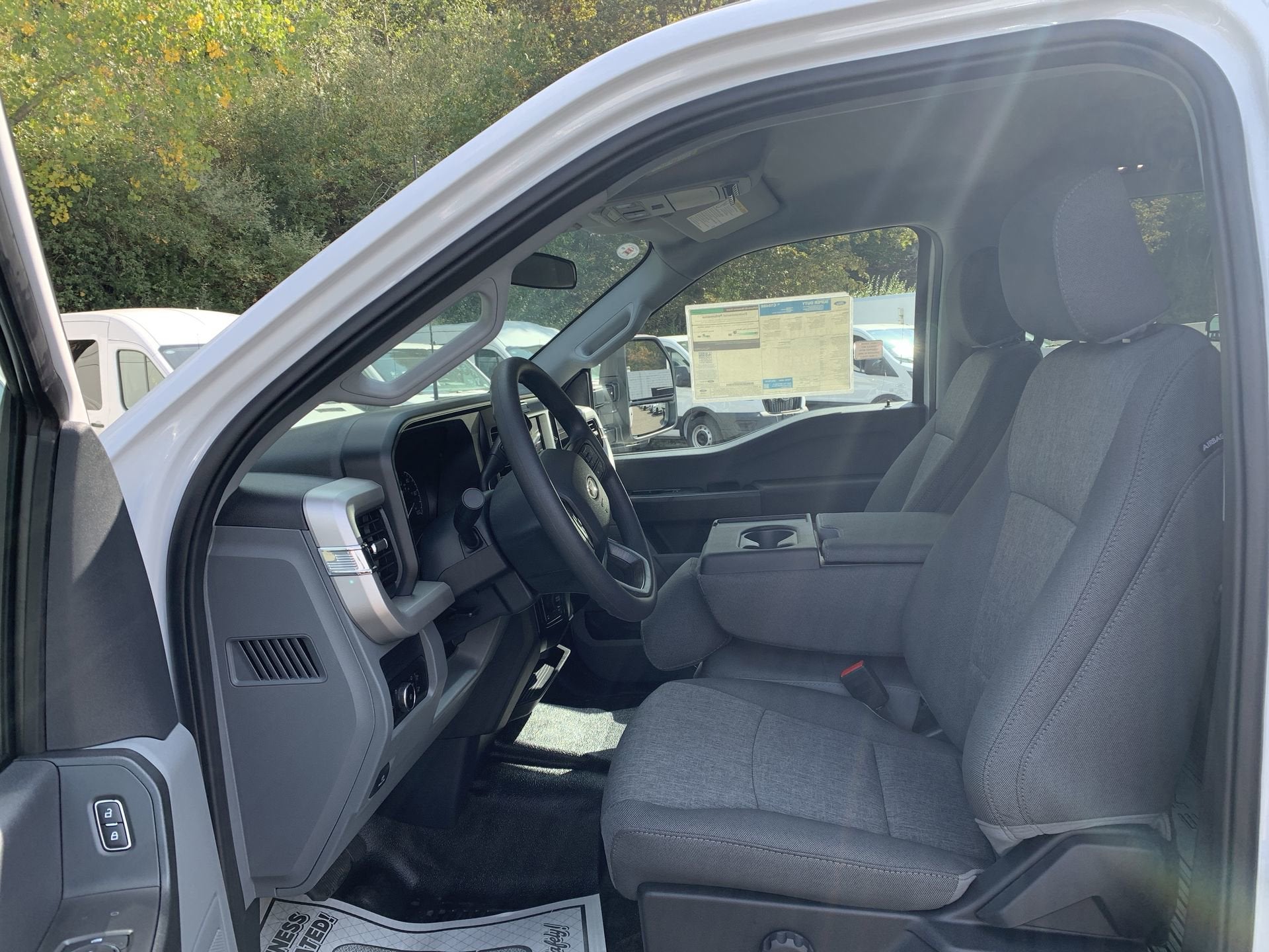 2026 Ford Super Duty F-350 SRW XL