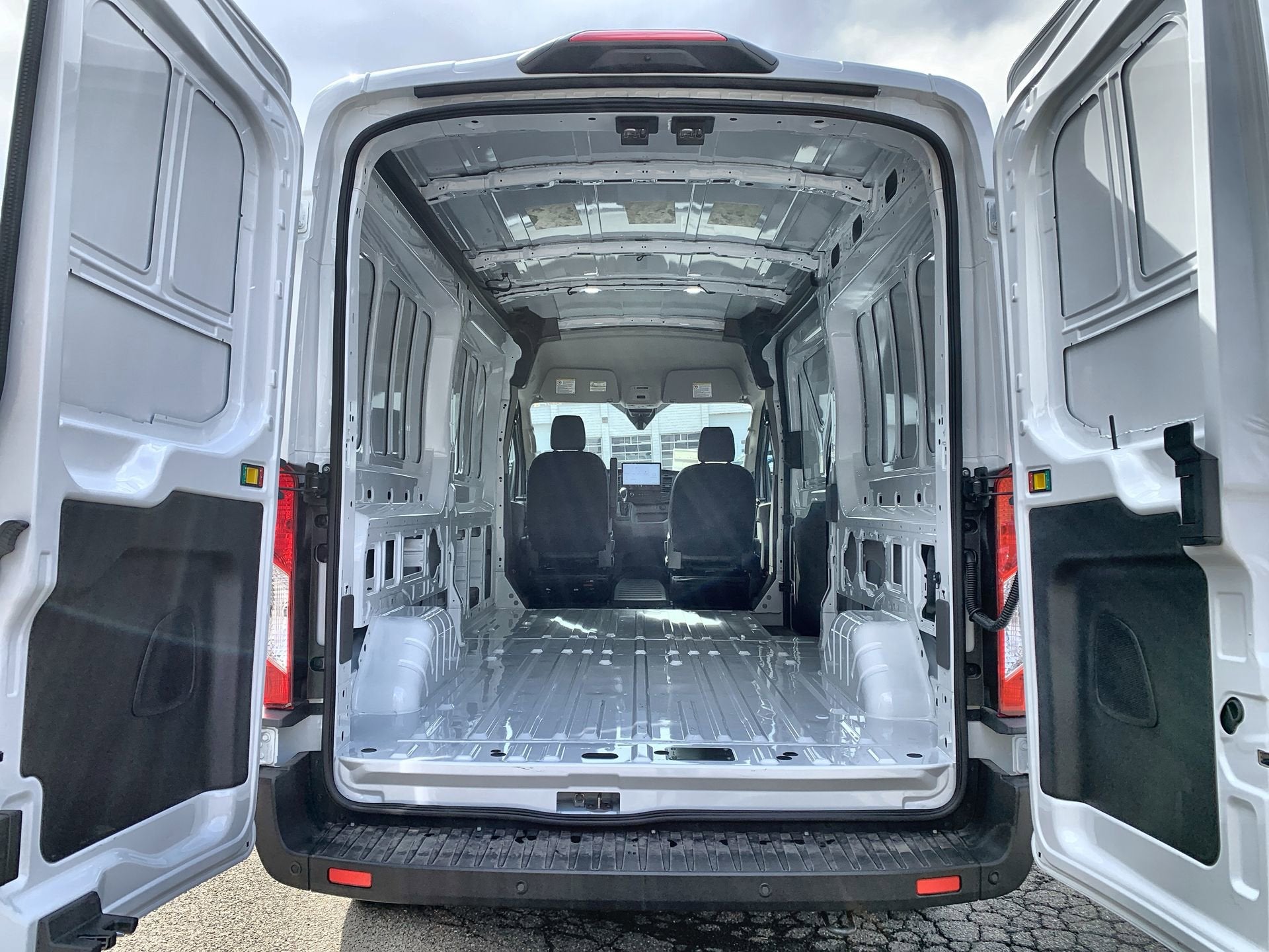 2026 Ford Transit Cargo Van Base