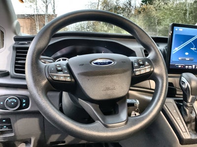 2025 Ford Transit Cargo Van Base