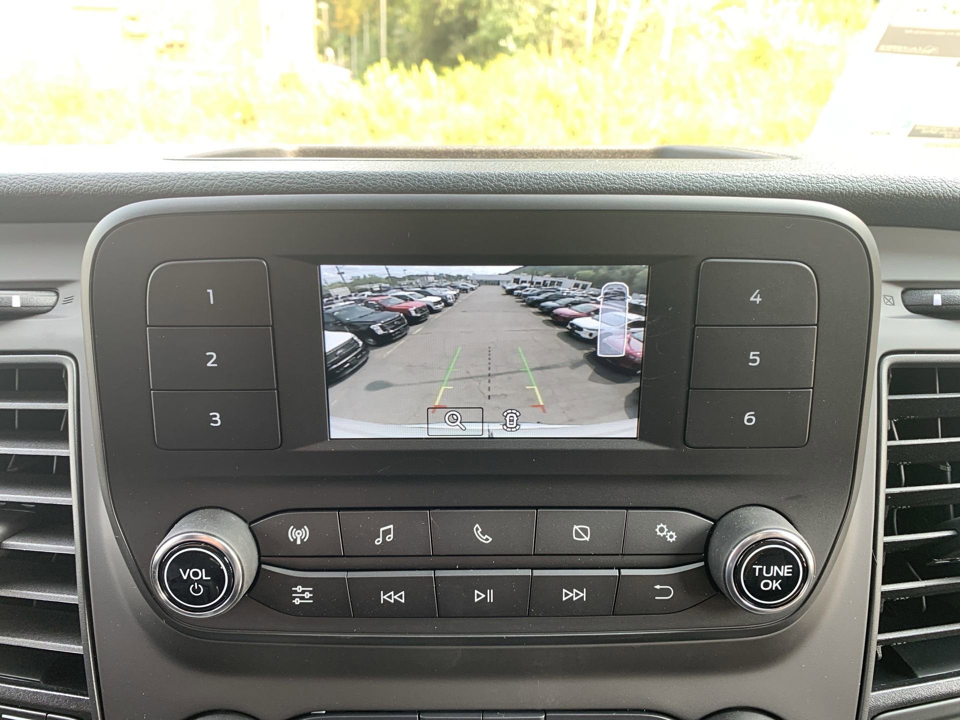 2025 Ford Transit Cargo Van Base