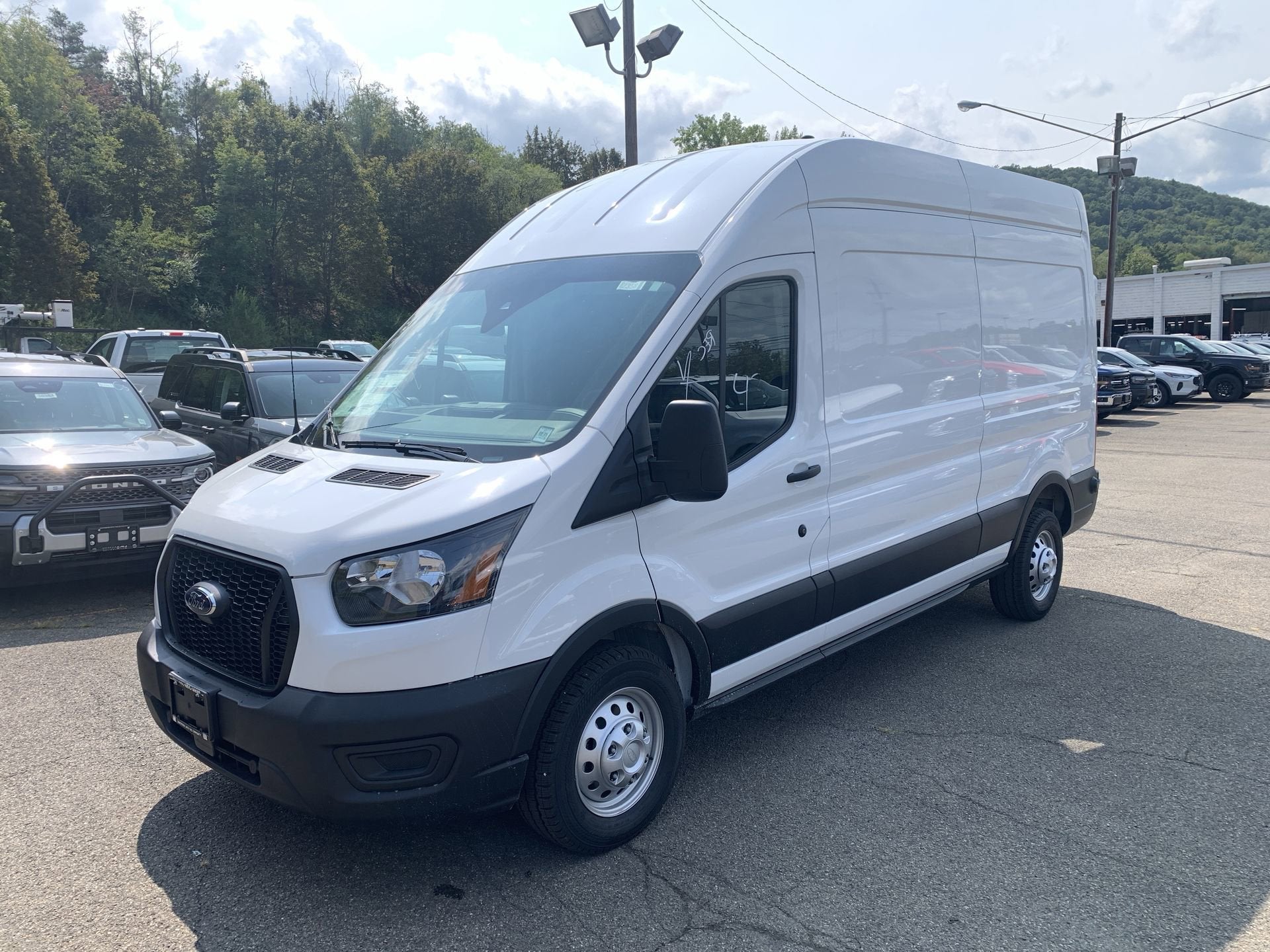 2025 Ford Transit Cargo Van Base