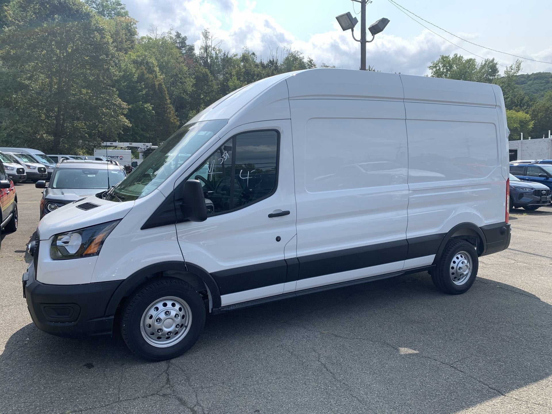 2025 Ford Transit Cargo Van Base