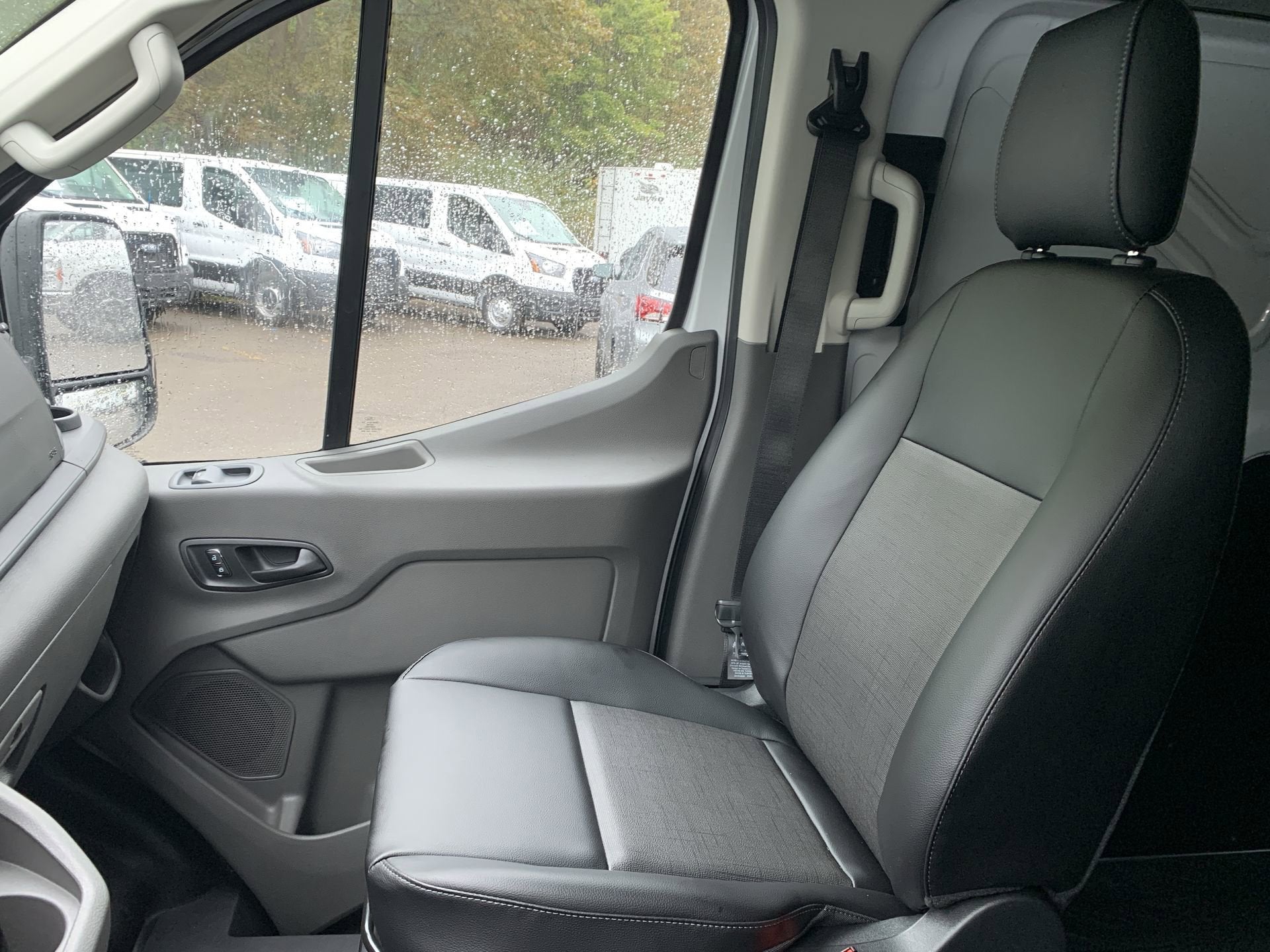 2025 Ford Transit Cargo Van Base