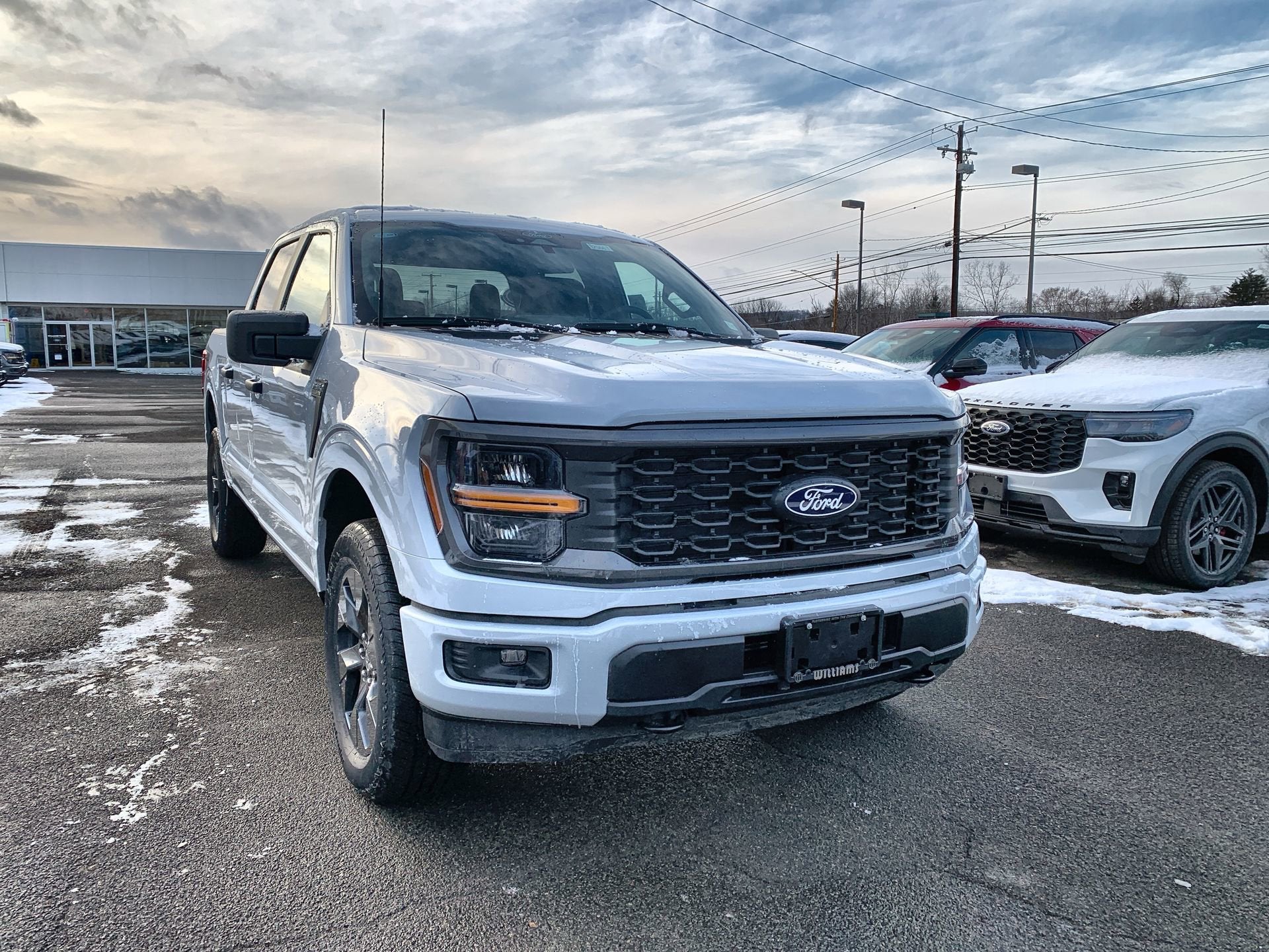 2025 Ford F-150 STX