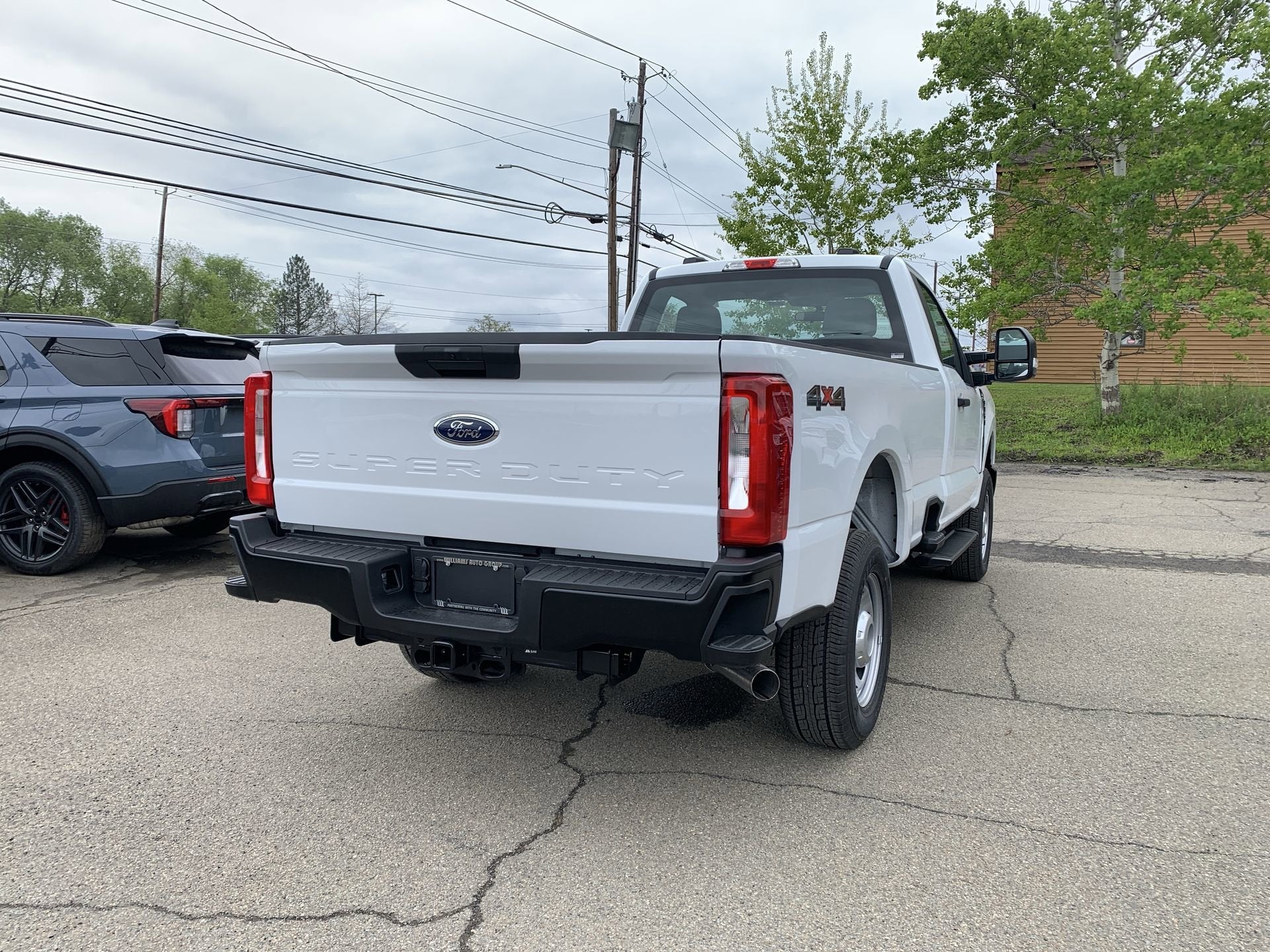 2026 Ford Super Duty F-350 SRW XL