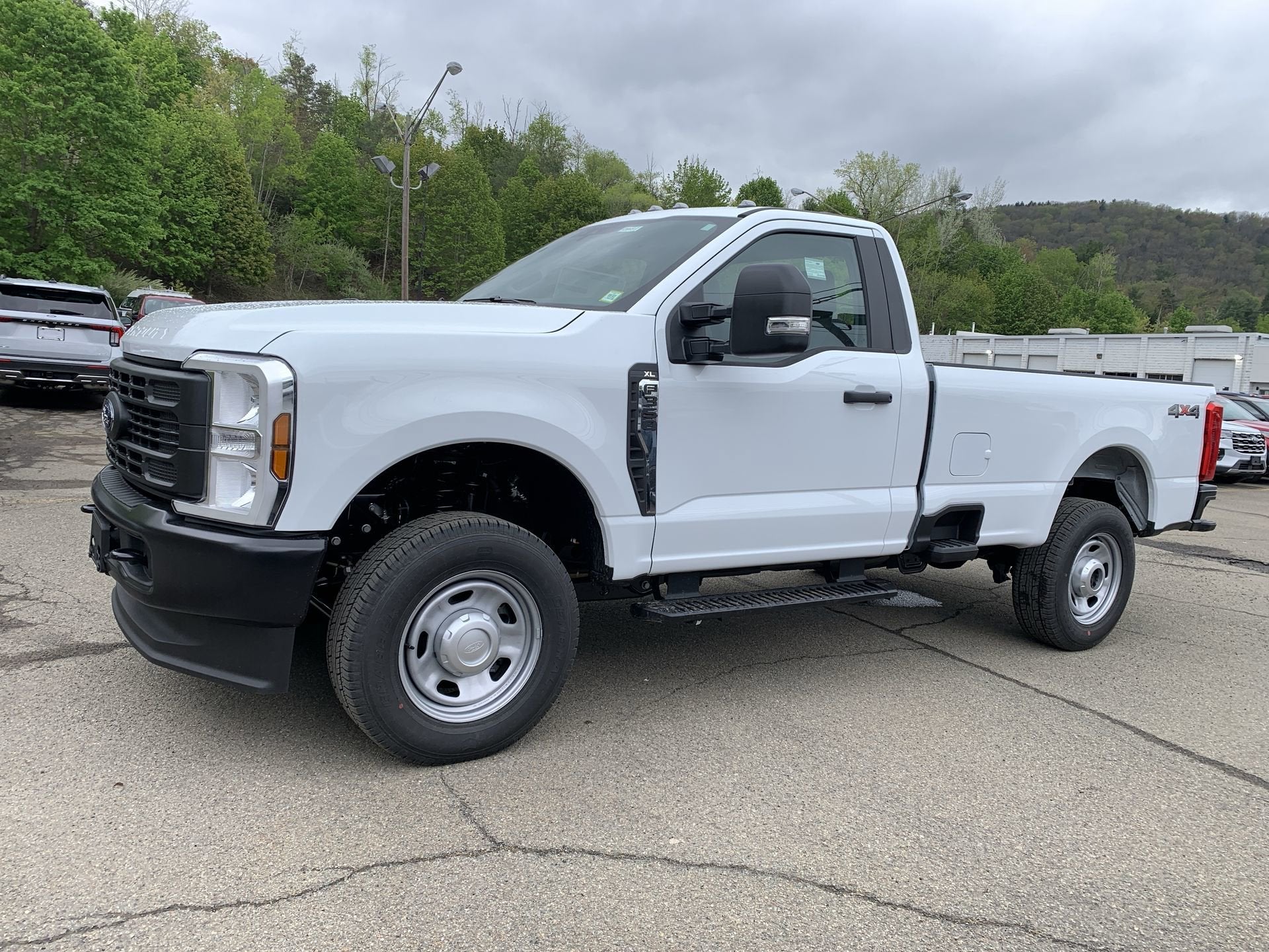2026 Ford Super Duty F-350 SRW XL