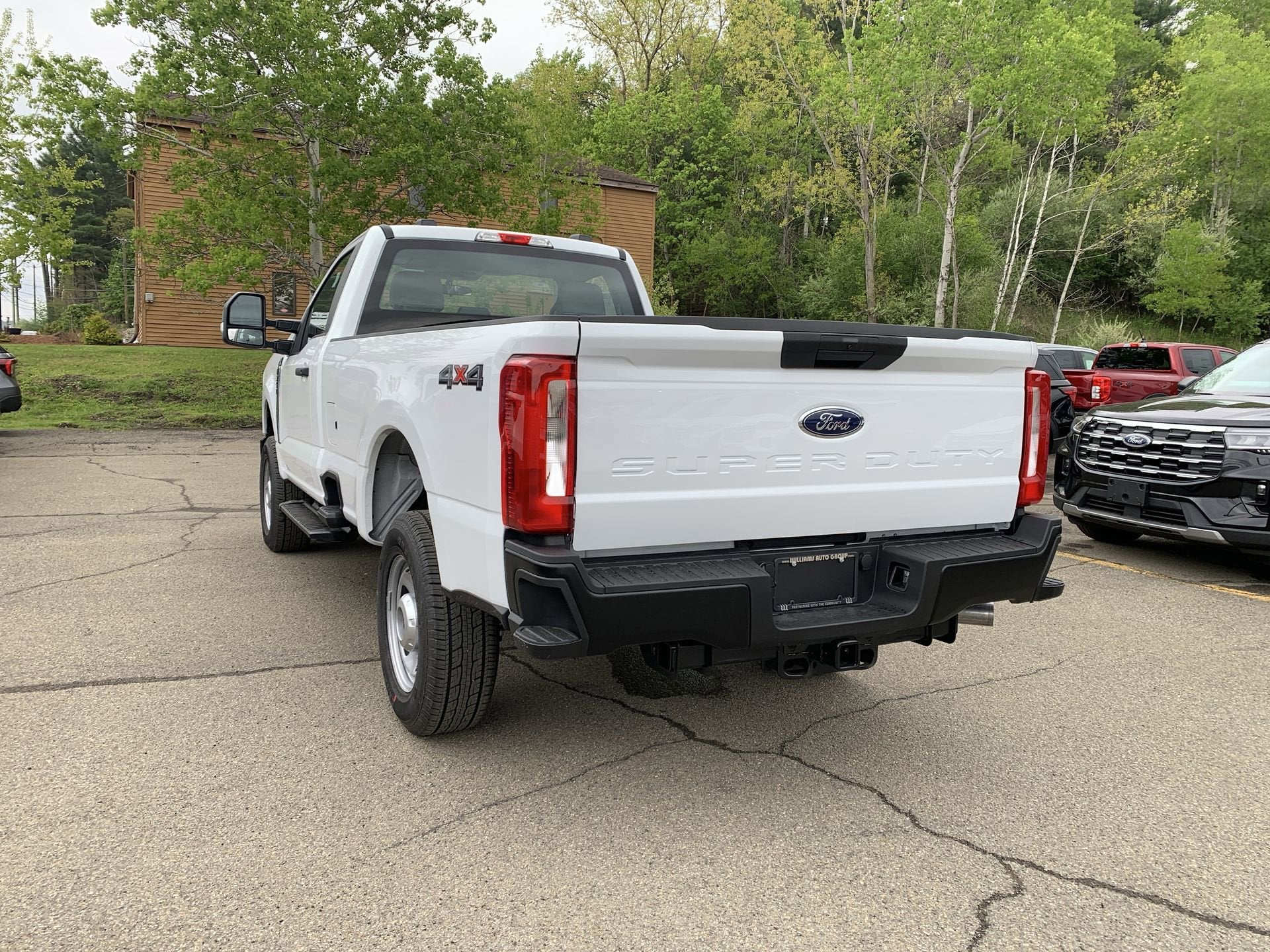 2026 Ford Super Duty F-350 SRW XL