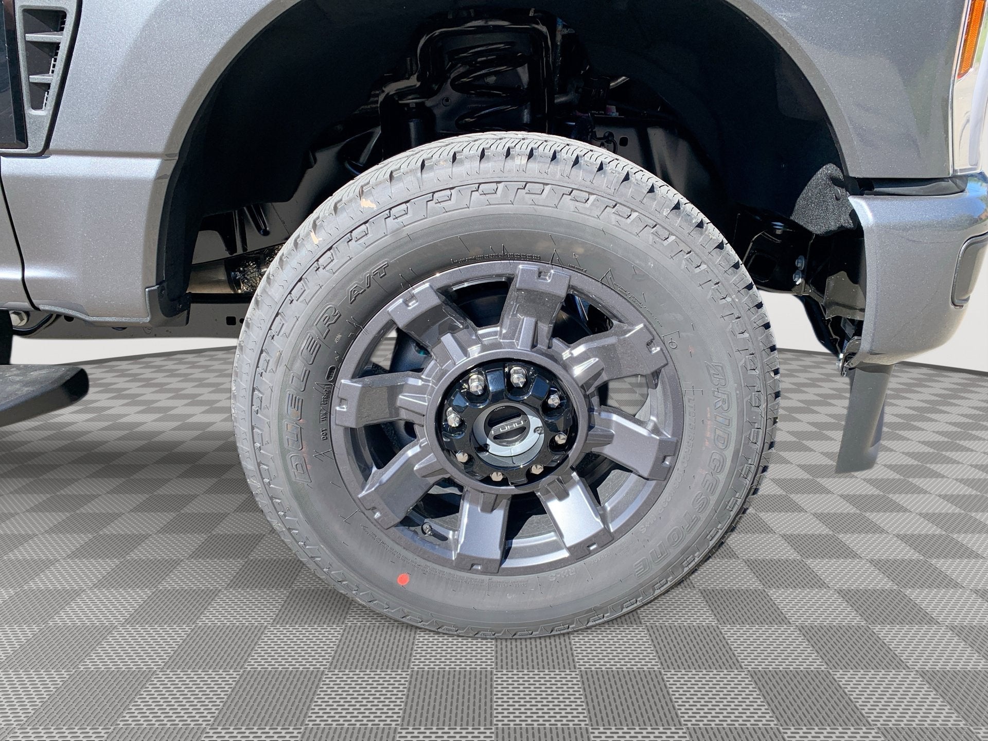 2027 Ford Super Duty F-350 SRW XL