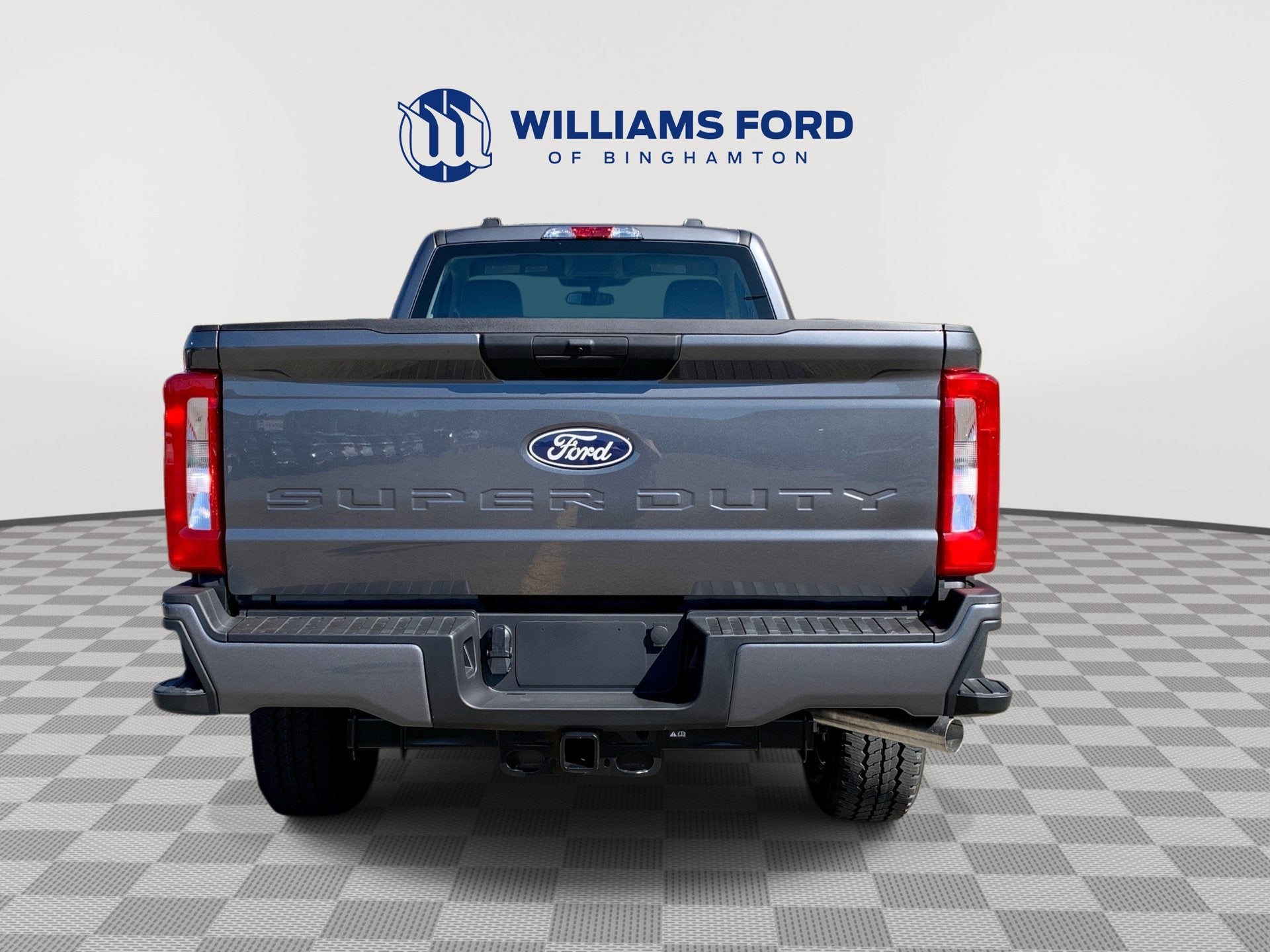 2027 Ford Super Duty F-350 SRW XL