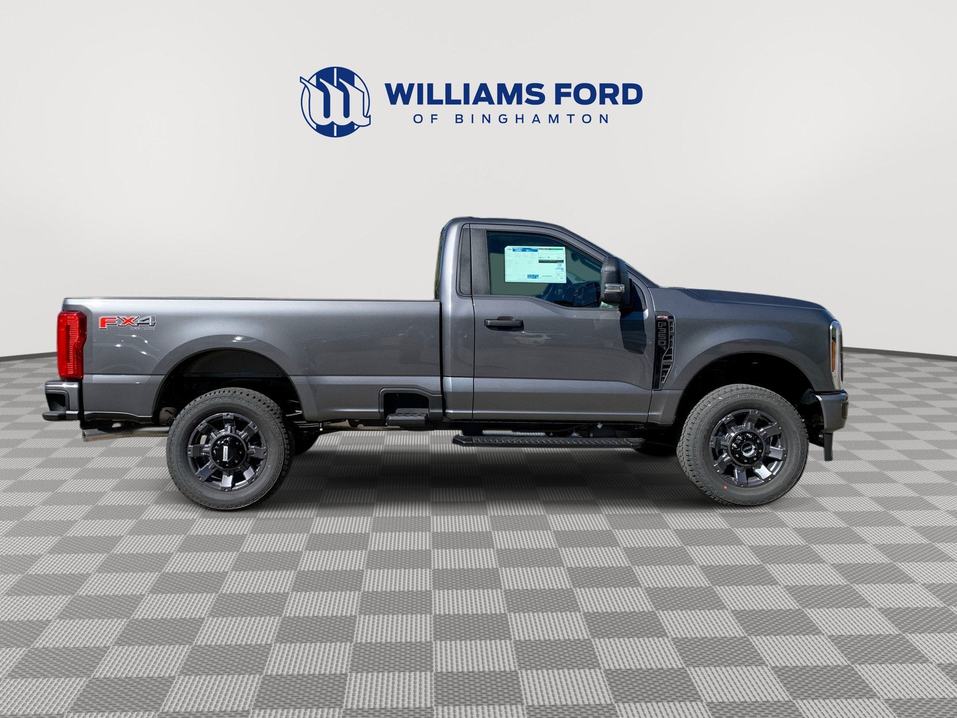 2027 Ford Super Duty F-350 SRW XL