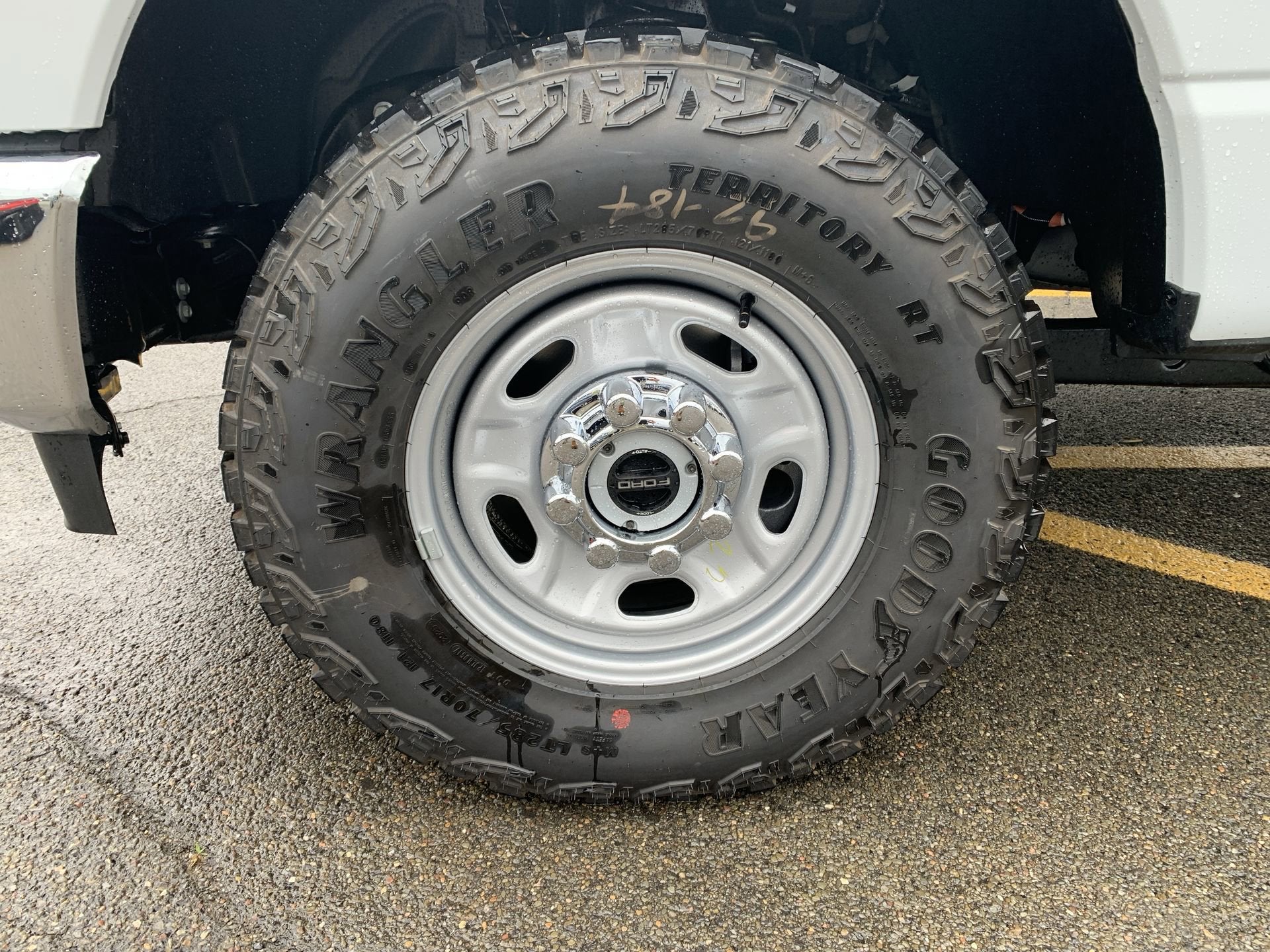 2026 Ford Super Duty F-350 SRW XL