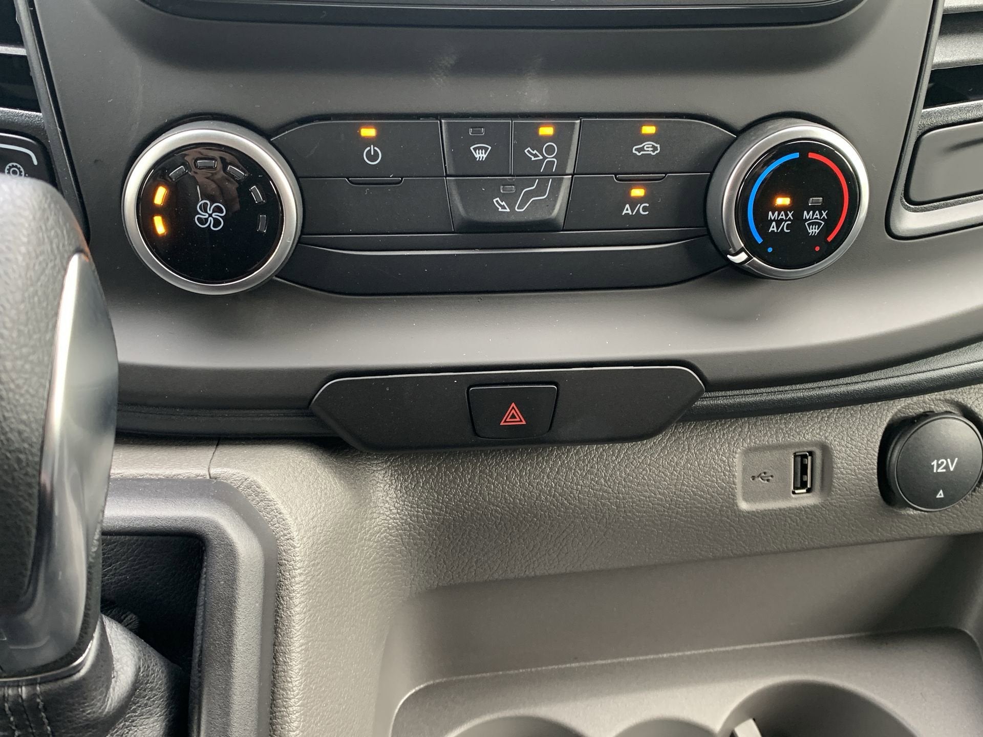 2025 Ford Transit Cargo Van Base