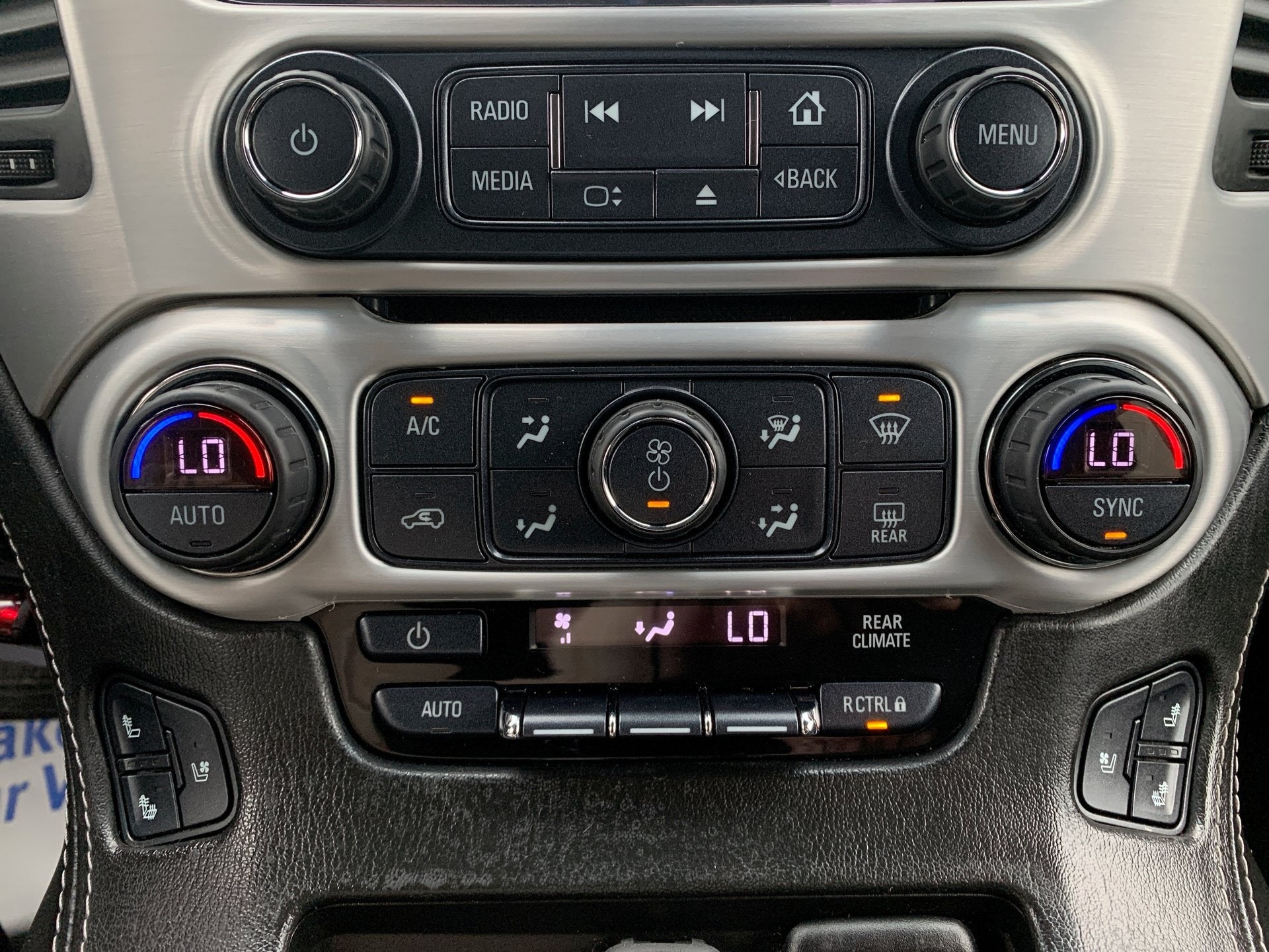 2018 GMC Yukon XL SLT