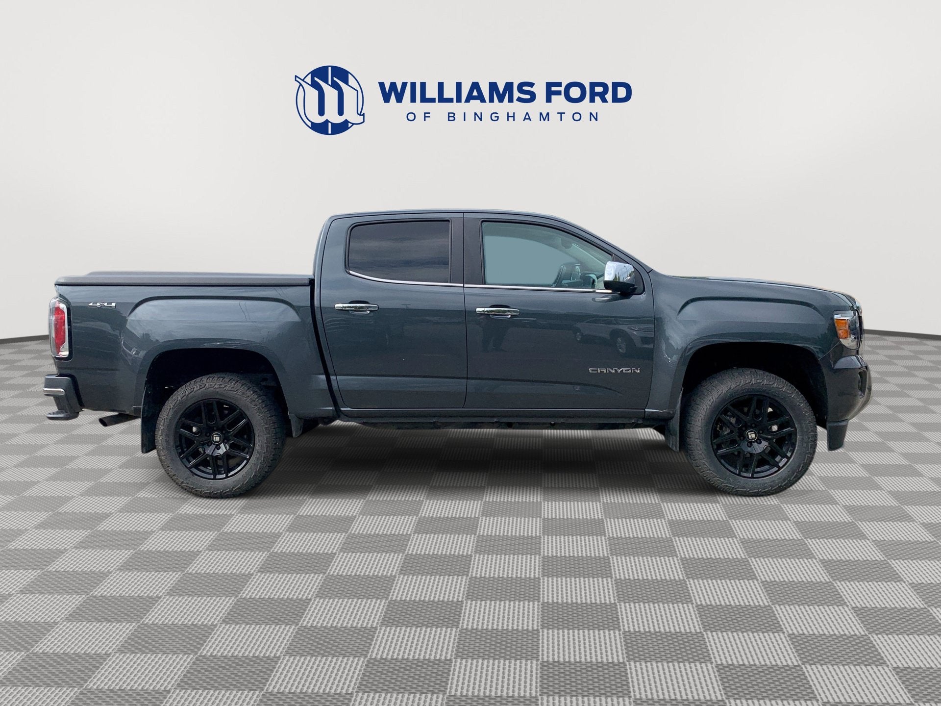 2017 GMC Canyon 4WD SLT