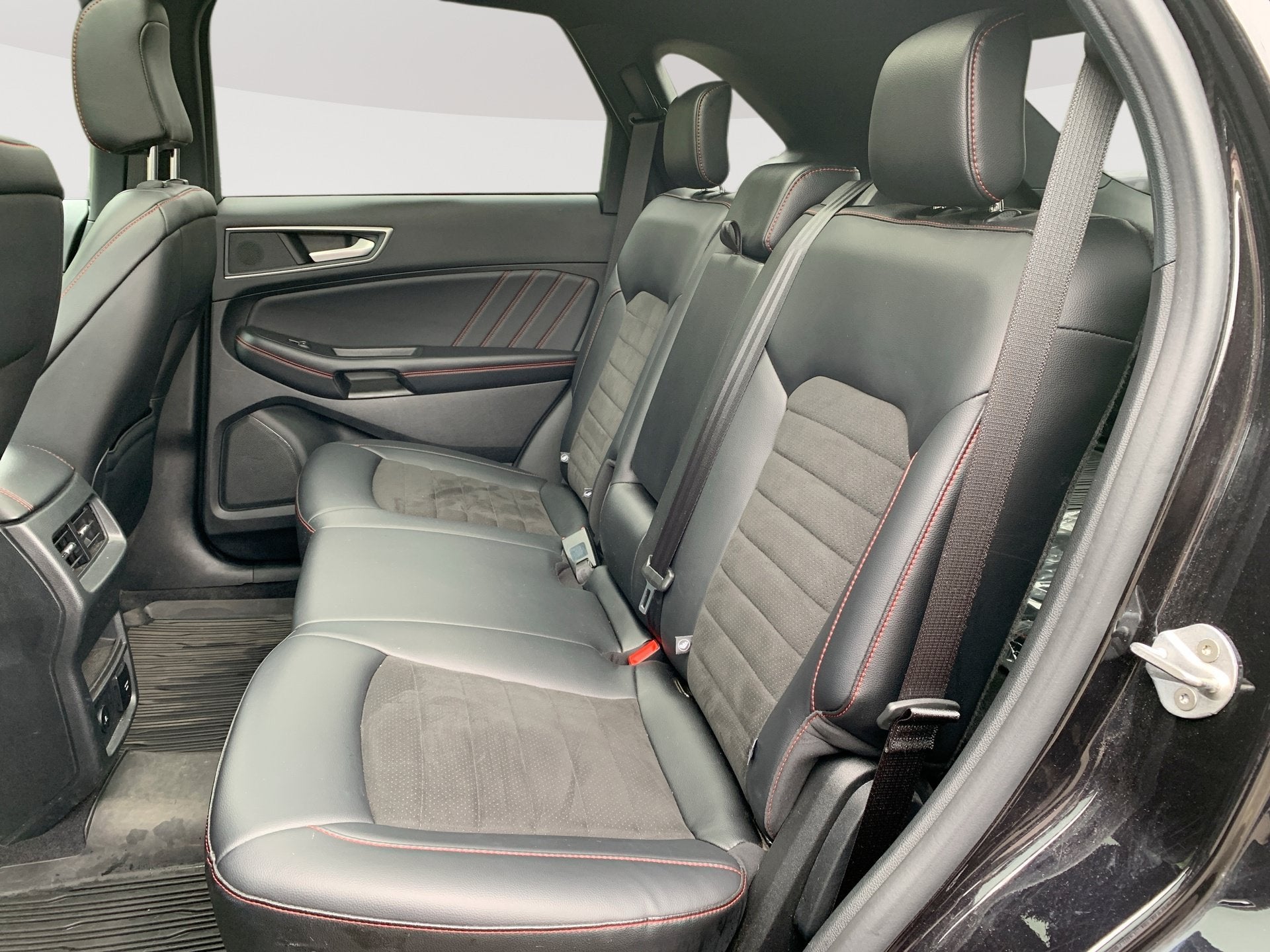 2024 Ford Edge ST Line