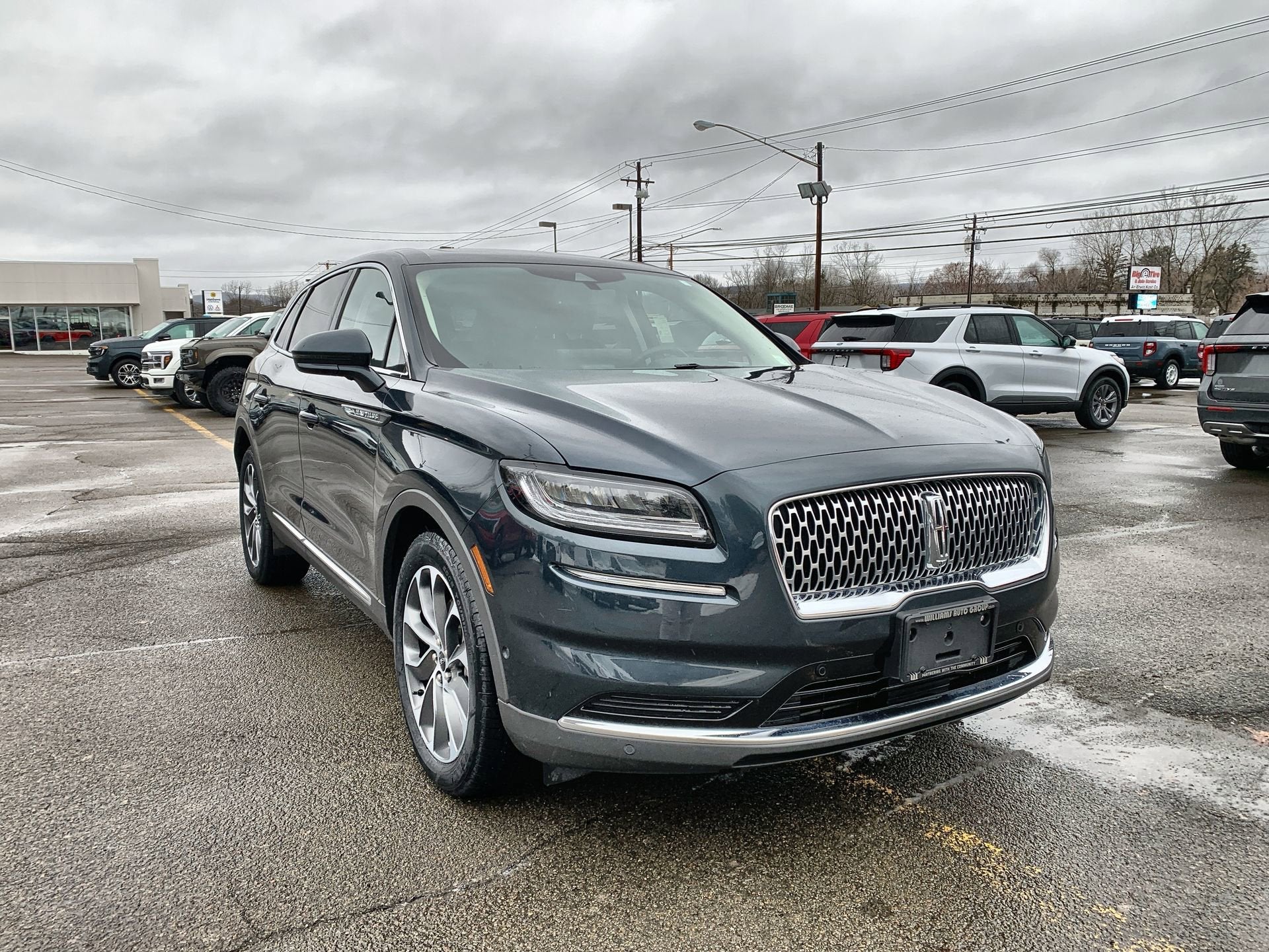 2022 Lincoln Nautilus Reserve