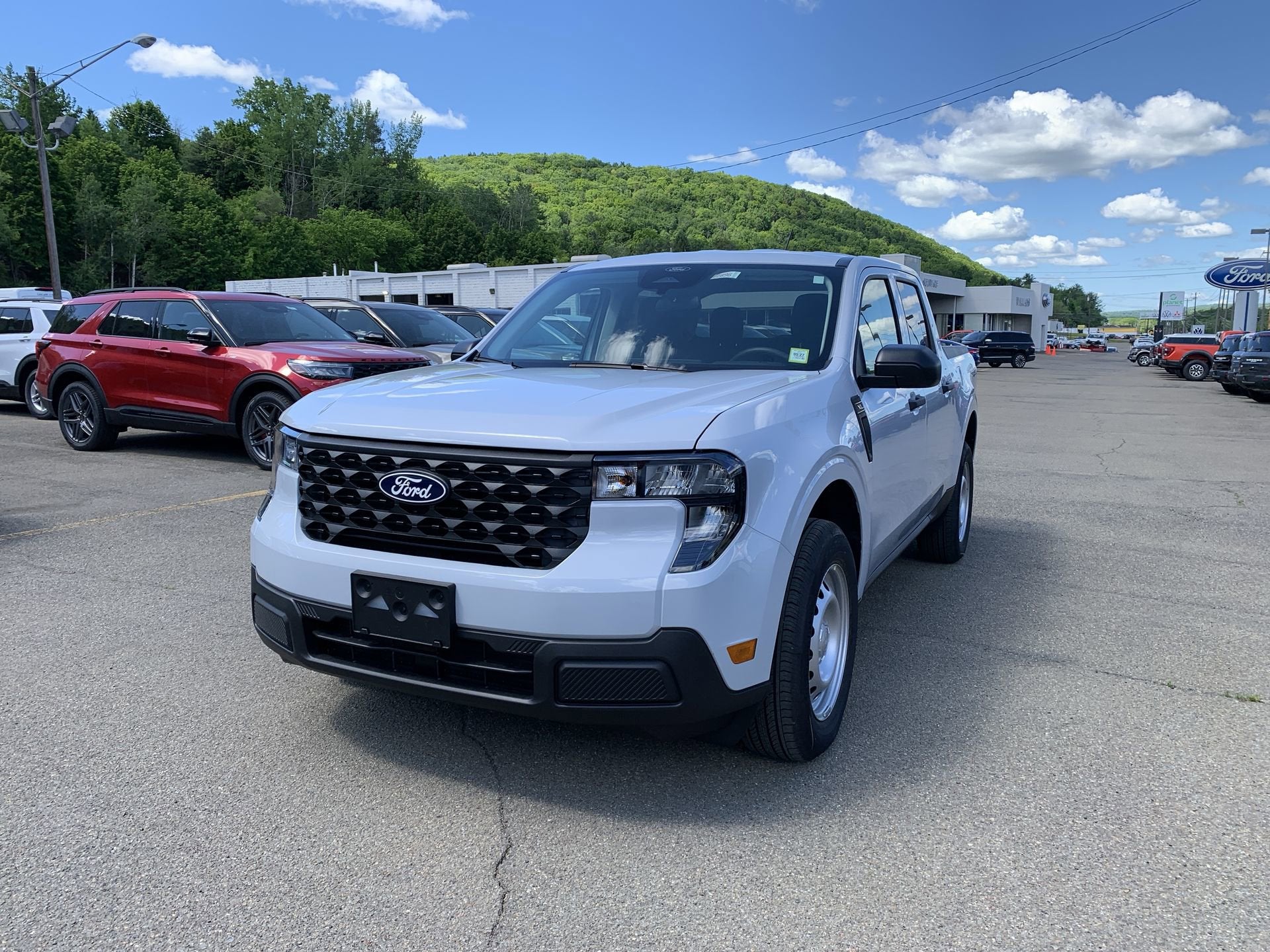 2026 Ford Maverick XL