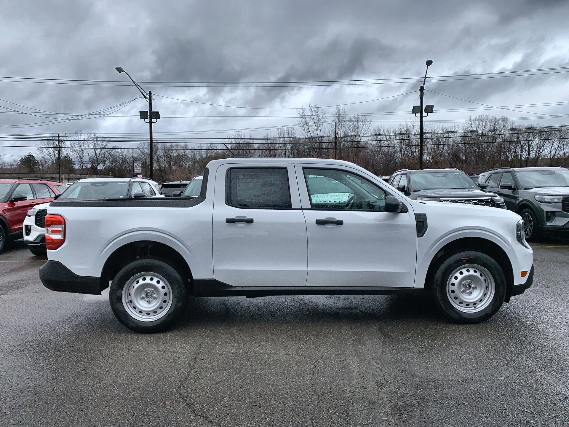 2026 Ford Maverick XL