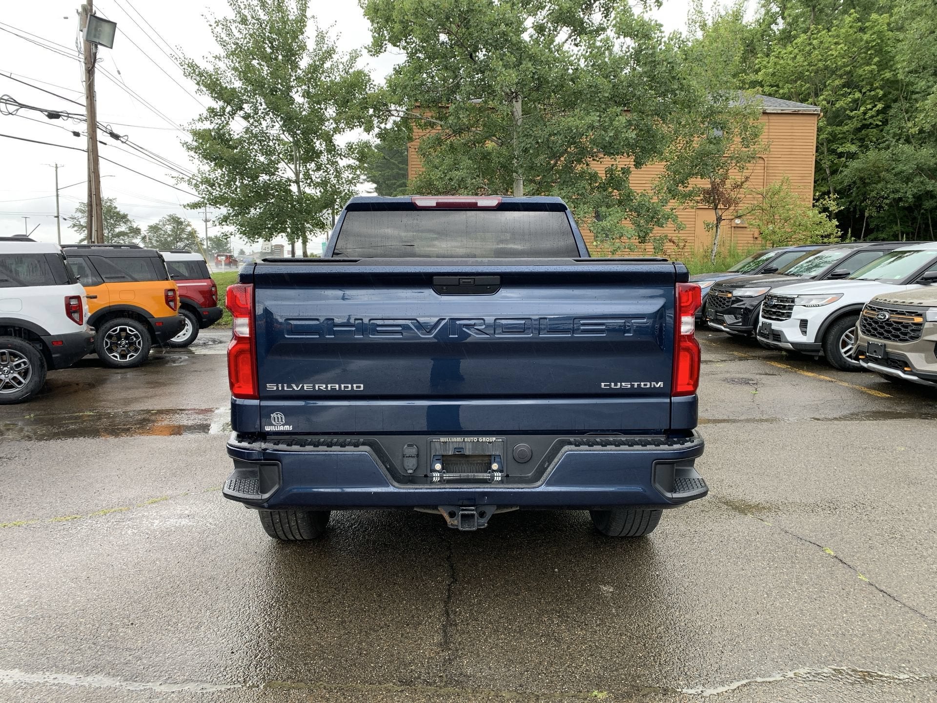 2020 Chevrolet Silverado 1500 Custom