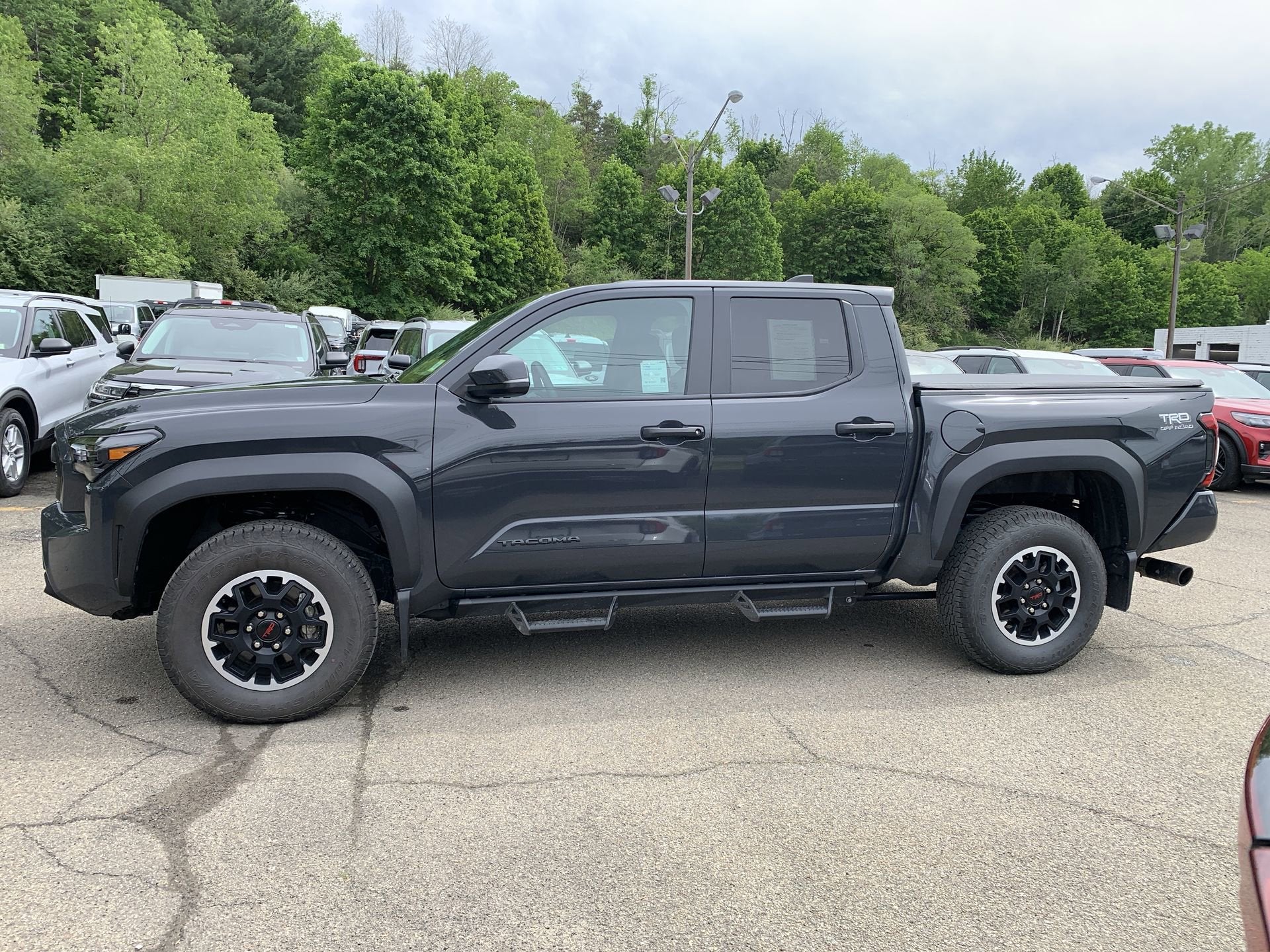 2025 Toyota Tacoma 4WD TRD Off Road