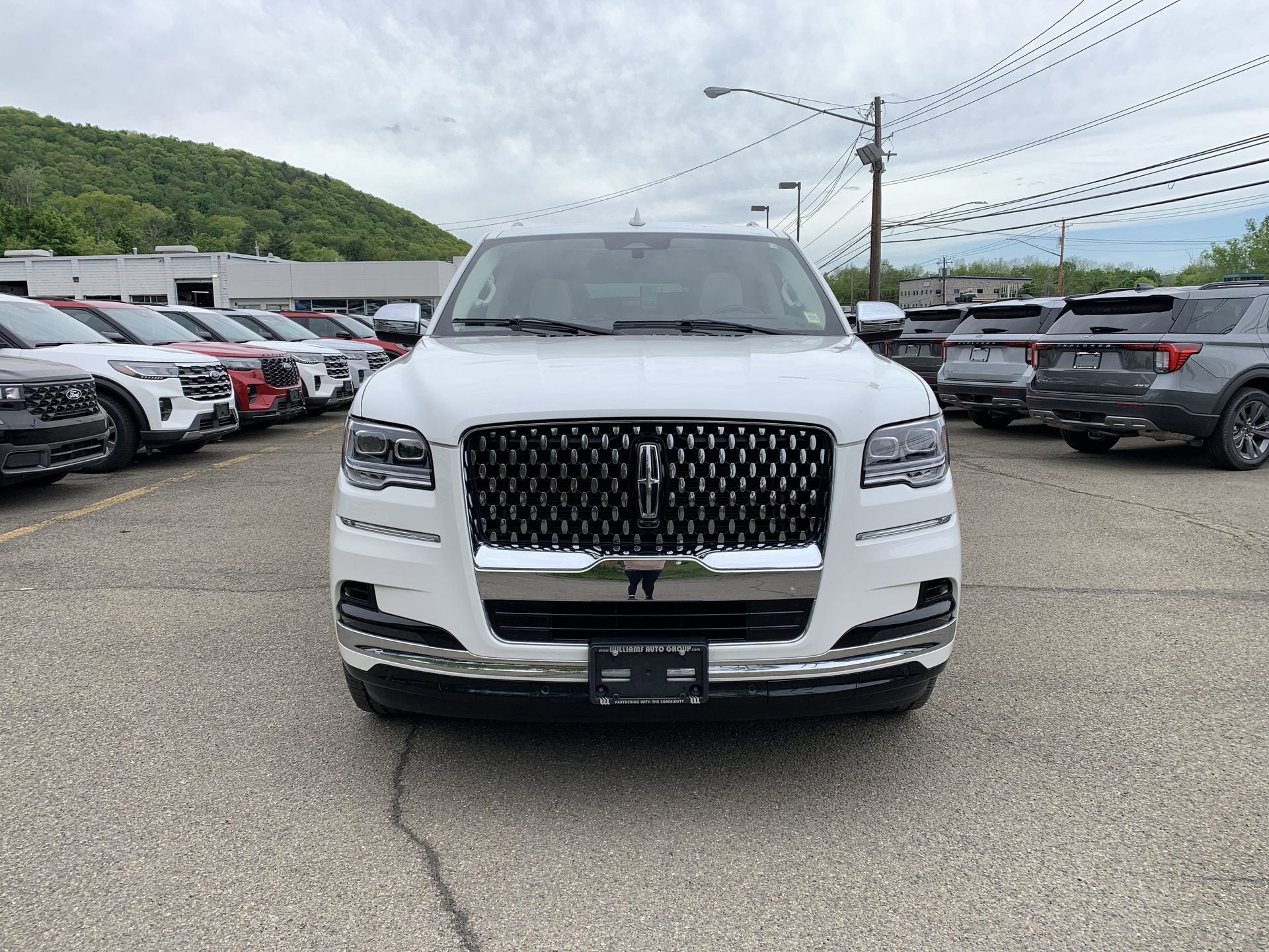 2023 Lincoln Navigator L Black Label