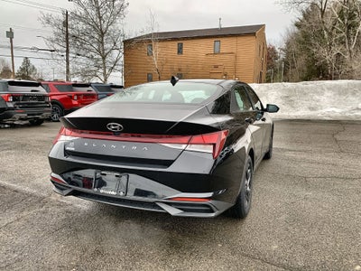 2022 Hyundai Elantra SEL