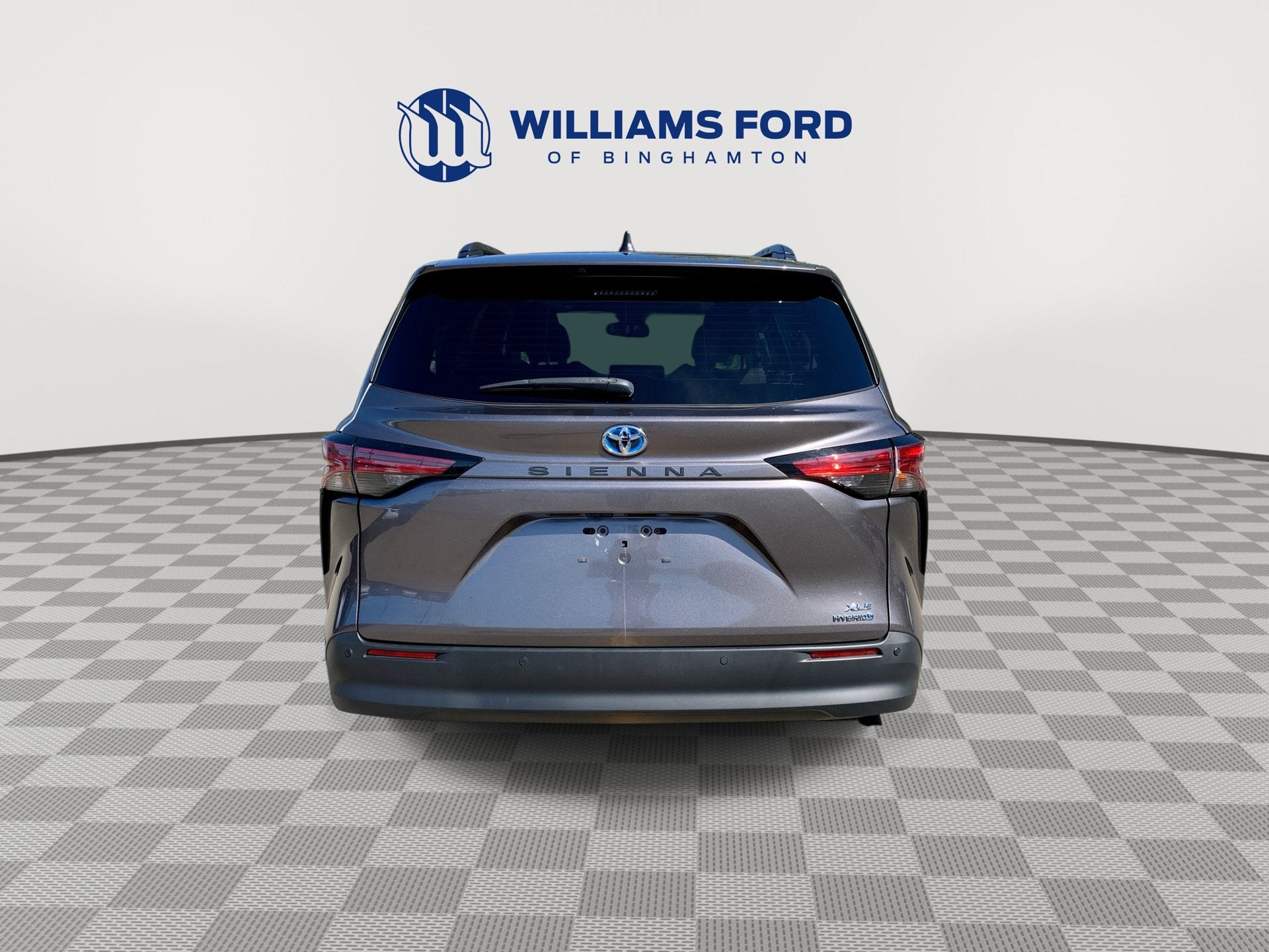 2022 Toyota Sienna XLE