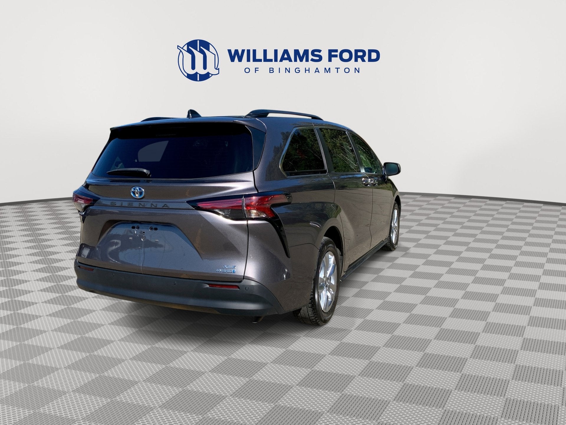 2022 Toyota Sienna XLE