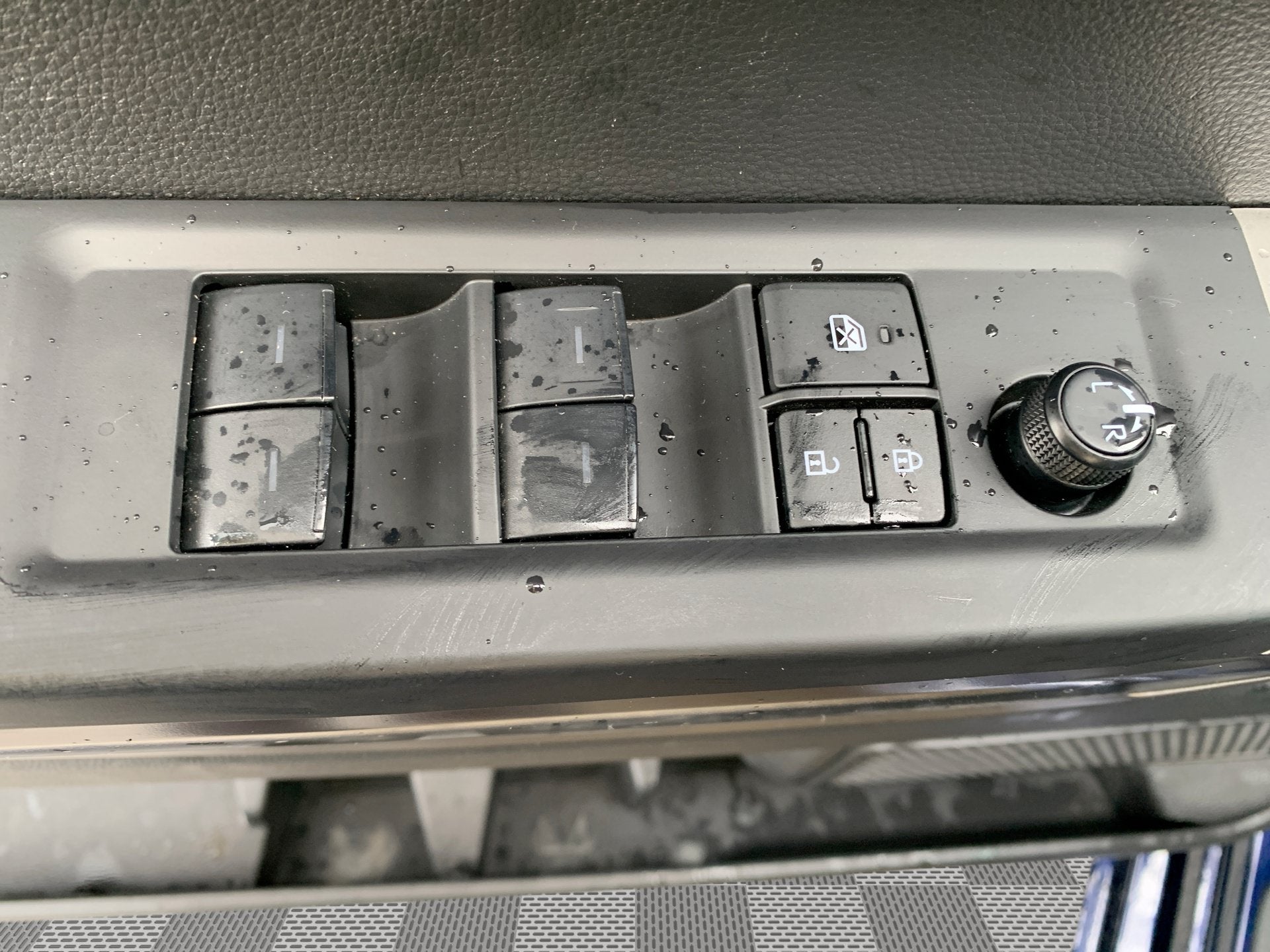 2025 Toyota Tundra 4WD SR5