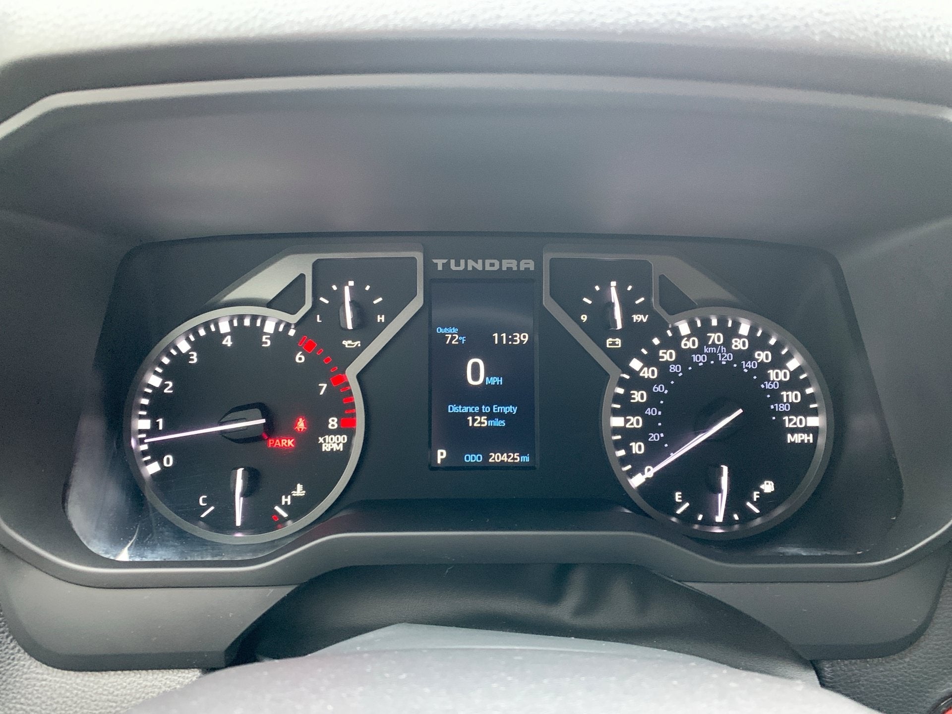 2025 Toyota Tundra 4WD SR5