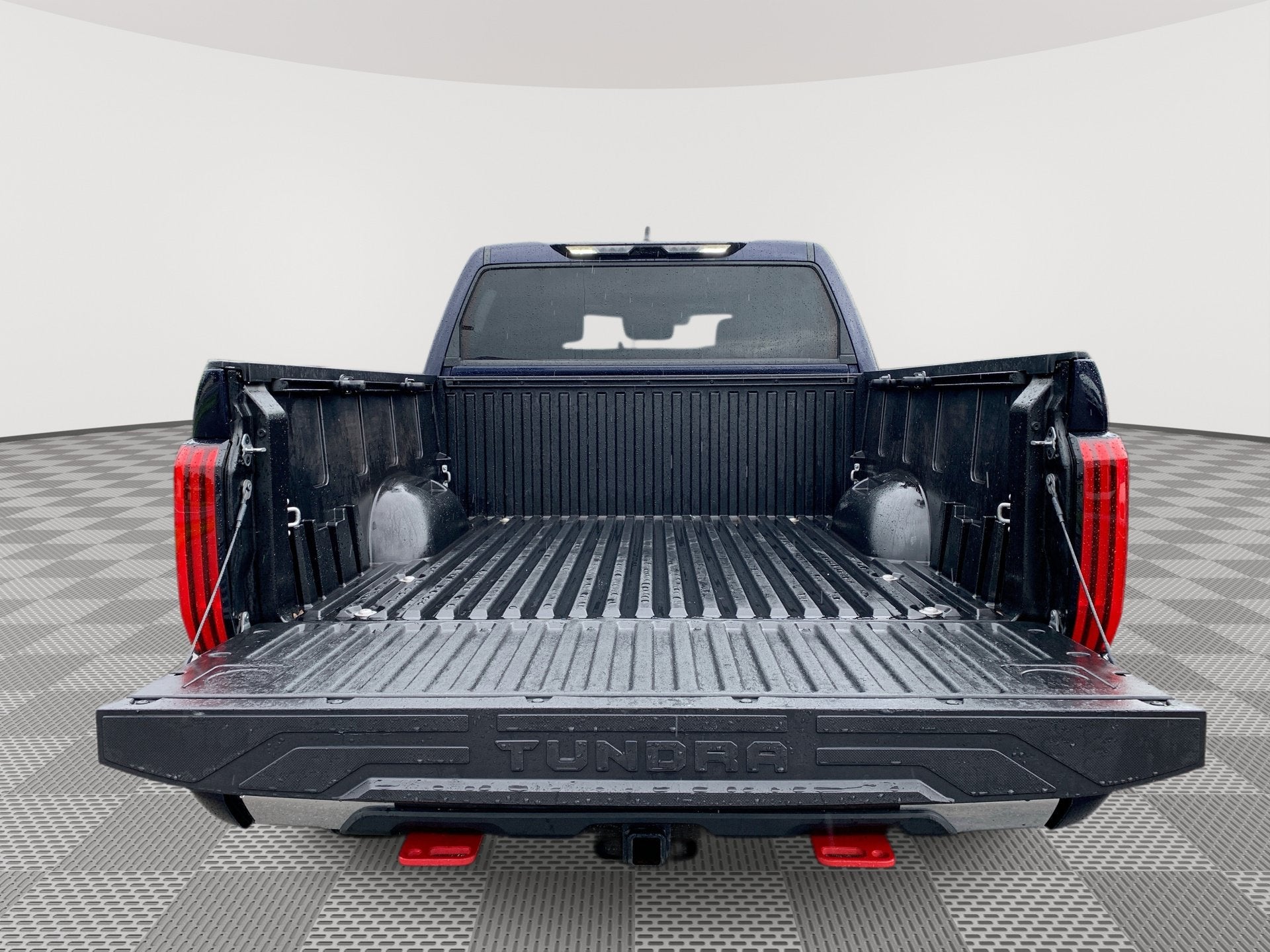 2025 Toyota Tundra 4WD SR5