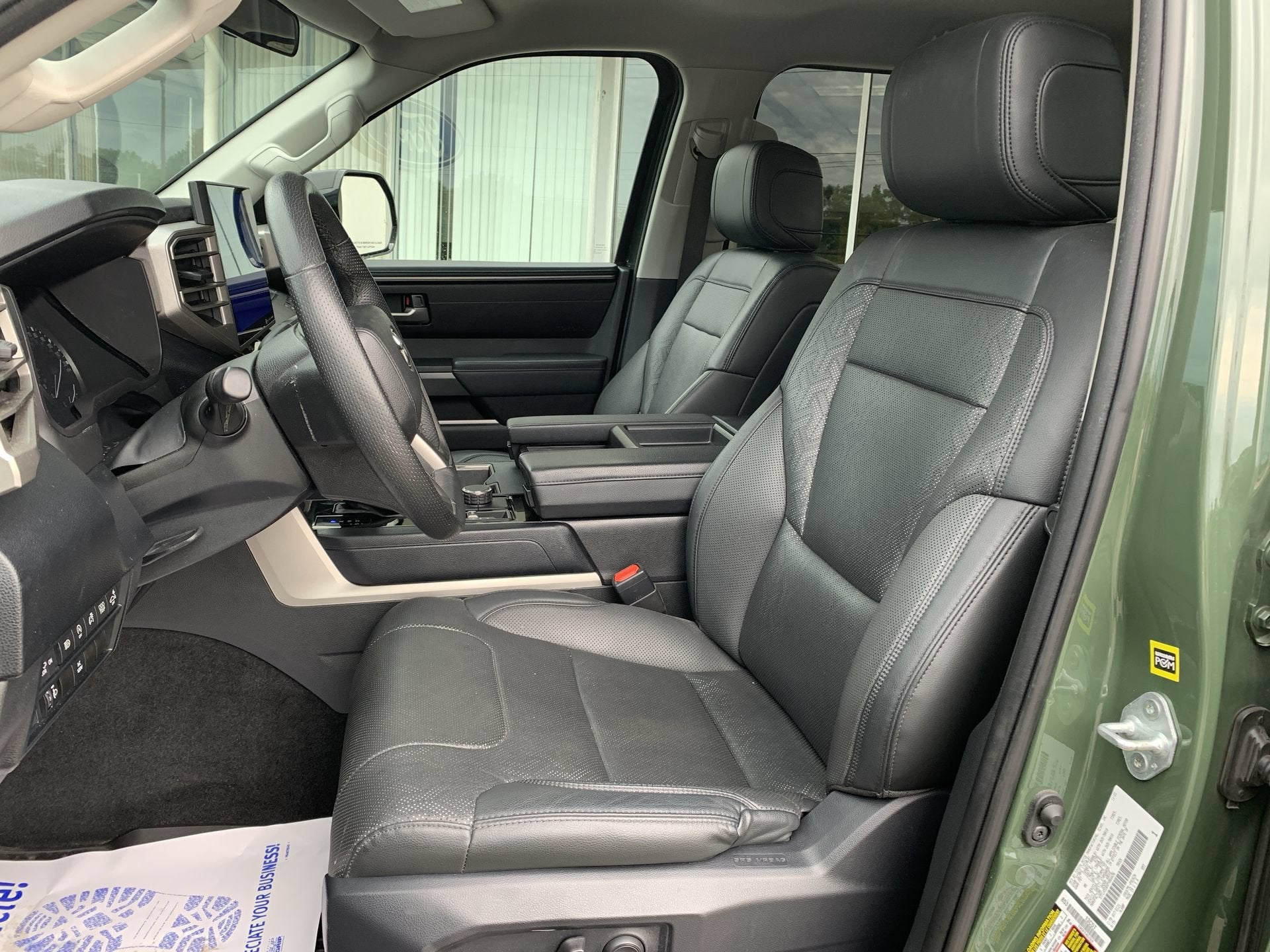 2023 Toyota Tundra 4WD SR5